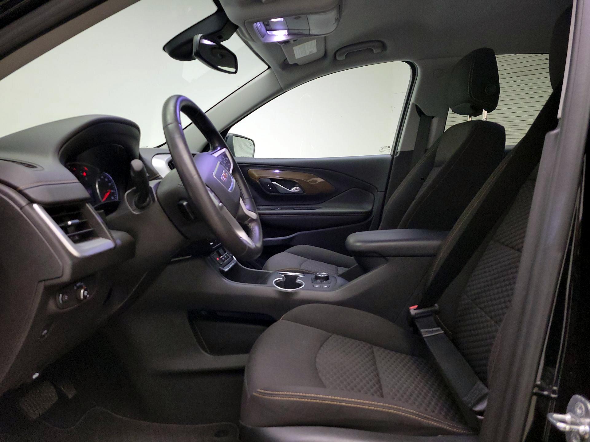 Thumbnail: 2020 GMC Terrain - 11