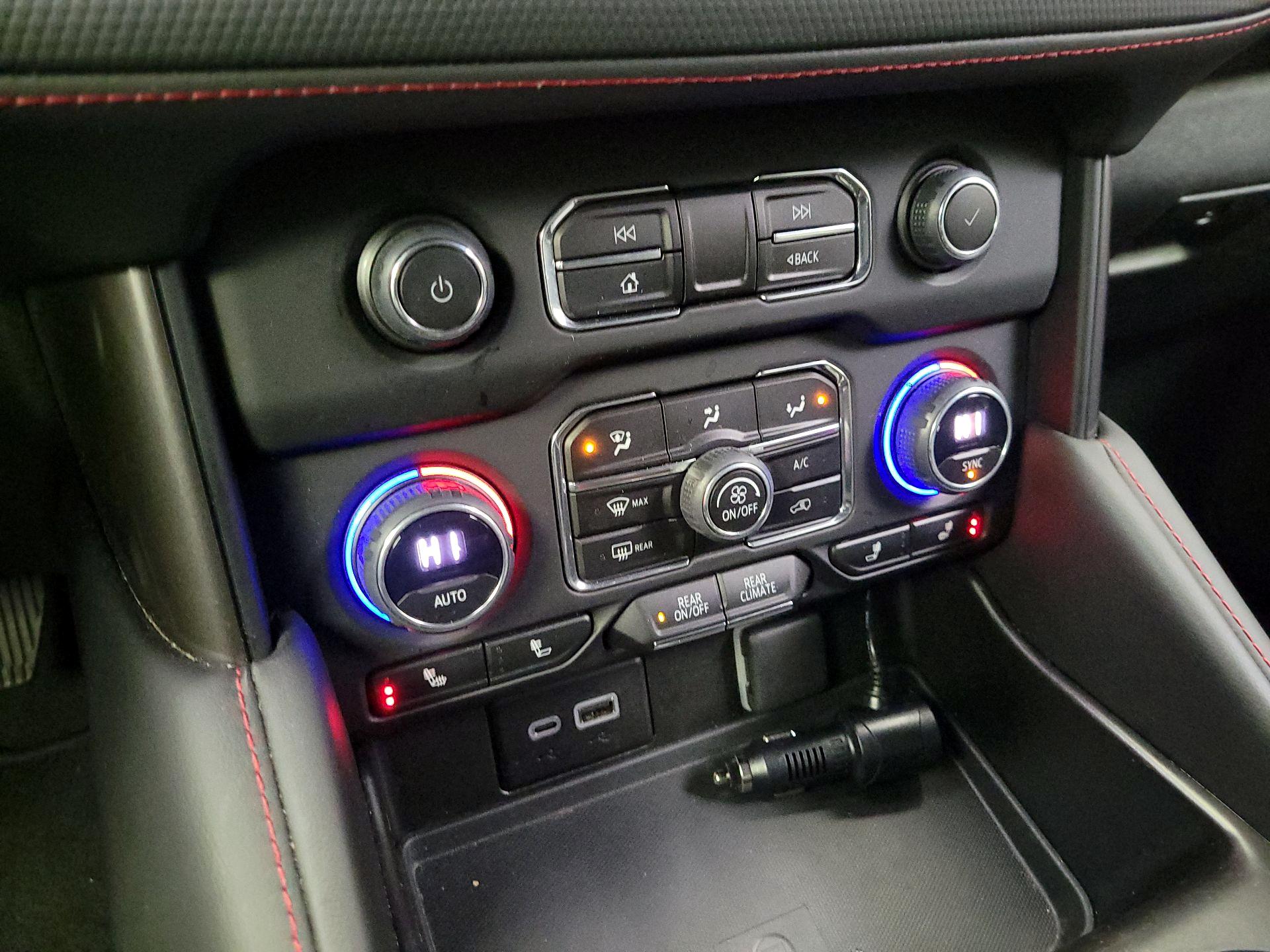 Thumbnail: 2023 Chevrolet Tahoe - 16