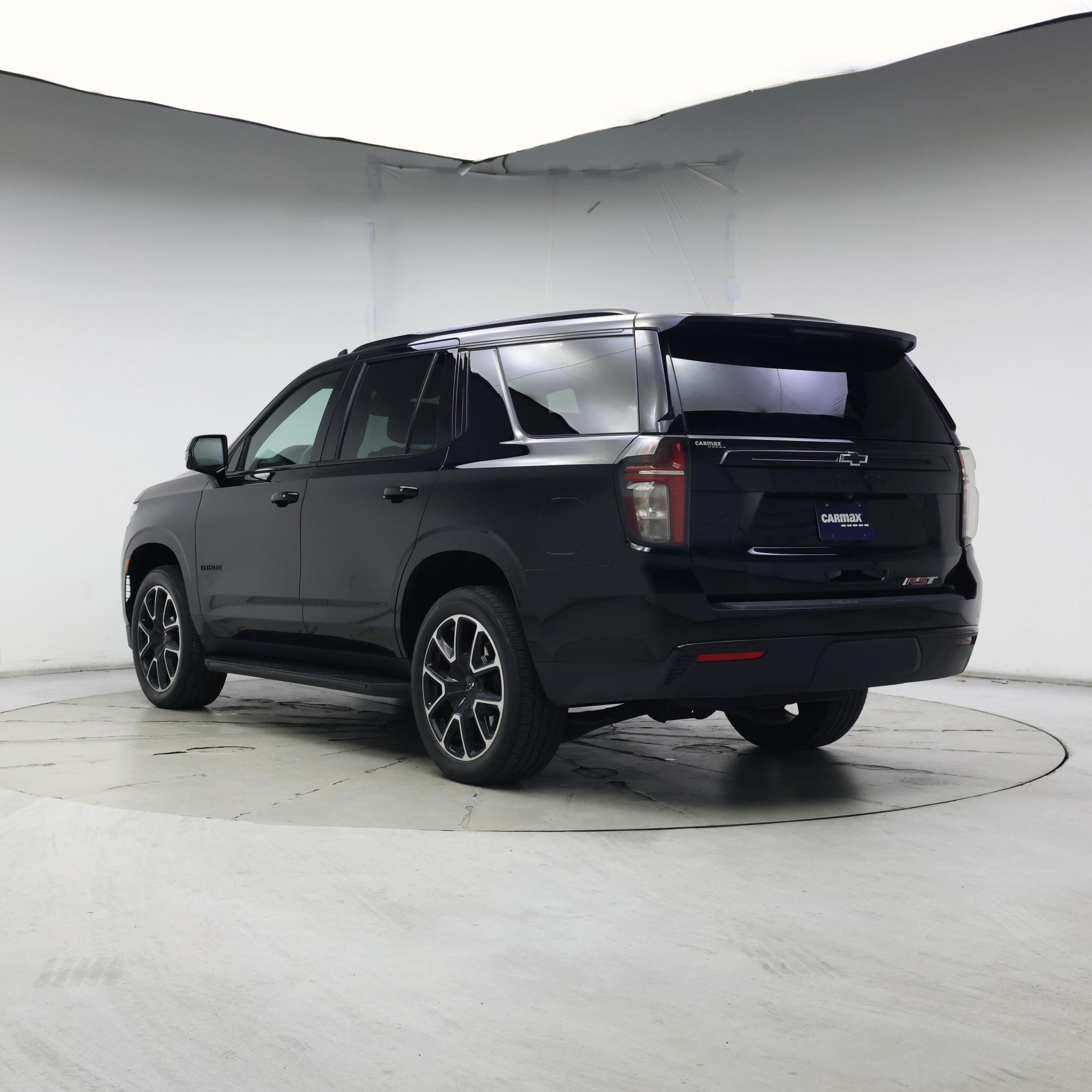 Thumbnail: 2023 Chevrolet Tahoe - 2