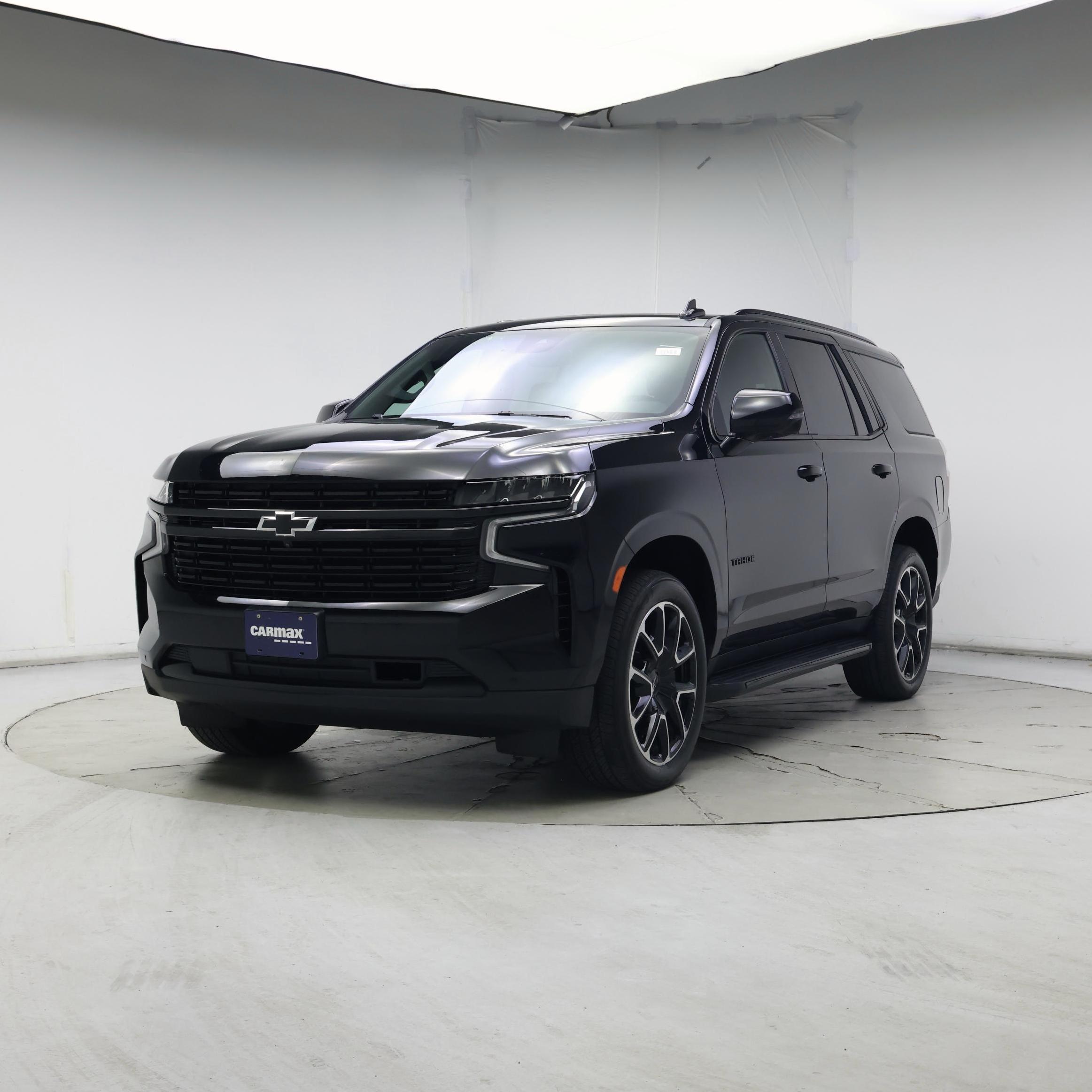 Thumbnail: 2023 Chevrolet Tahoe - 4