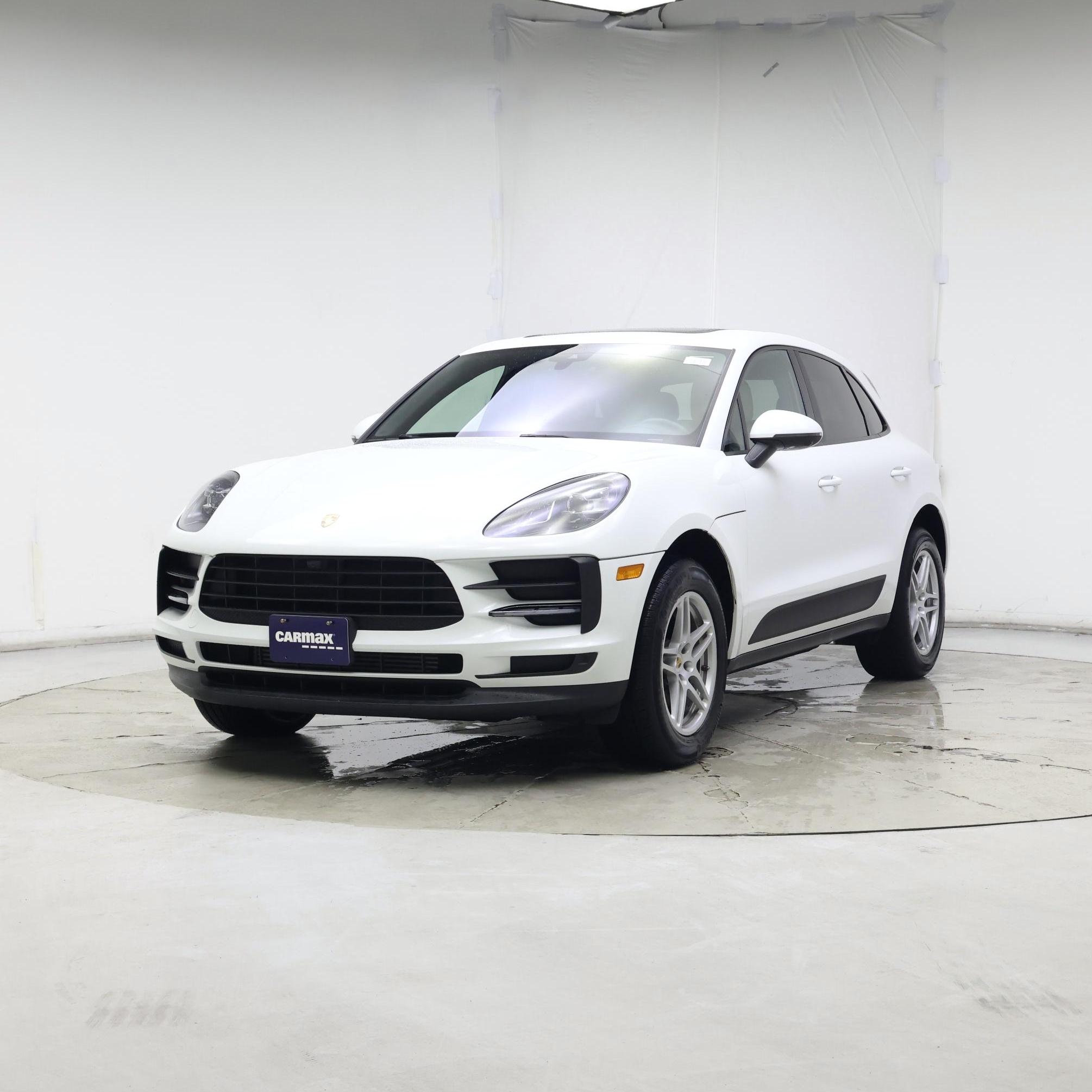 Thumbnail: 2021 Porsche Macan - 4