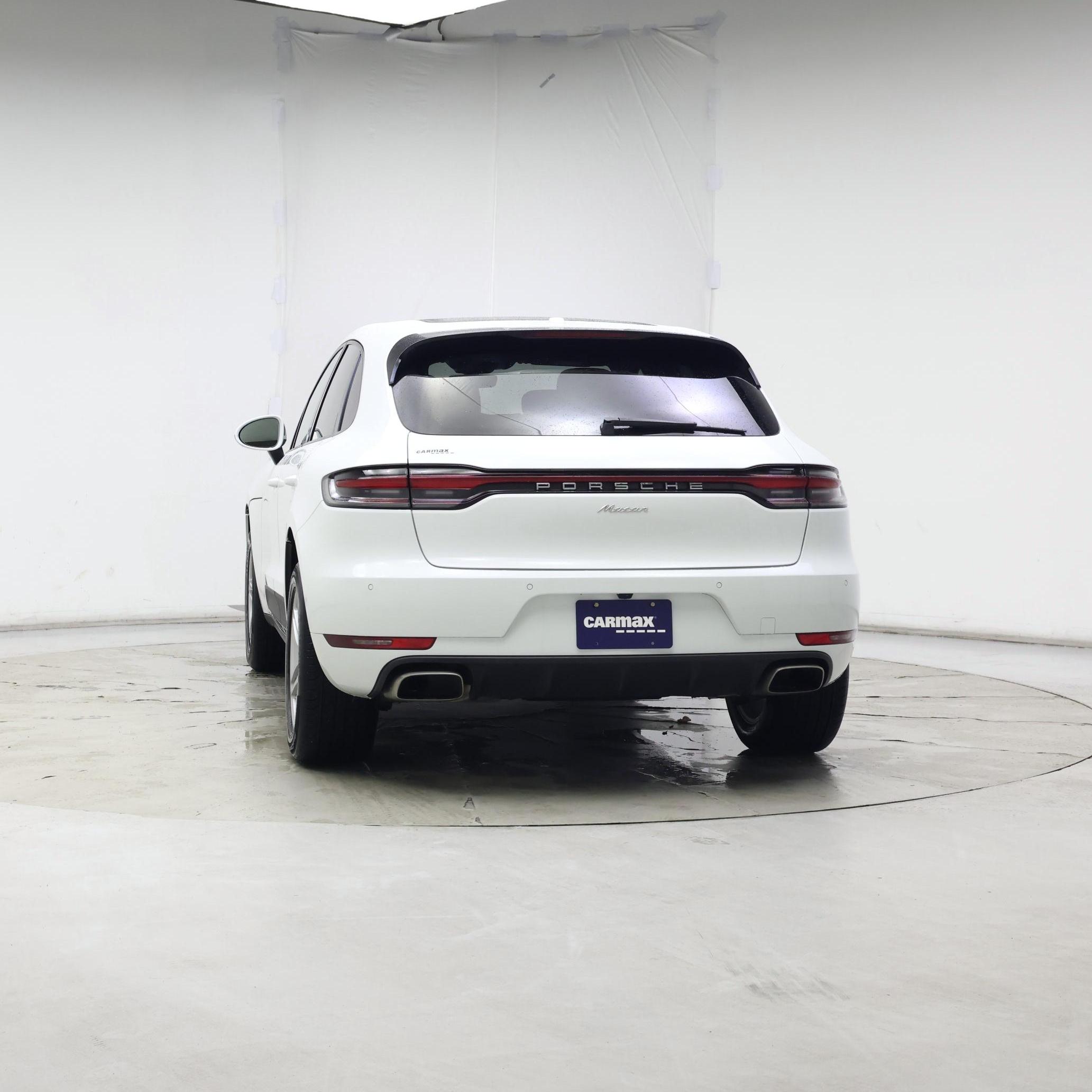 Thumbnail: 2021 Porsche Macan - 6