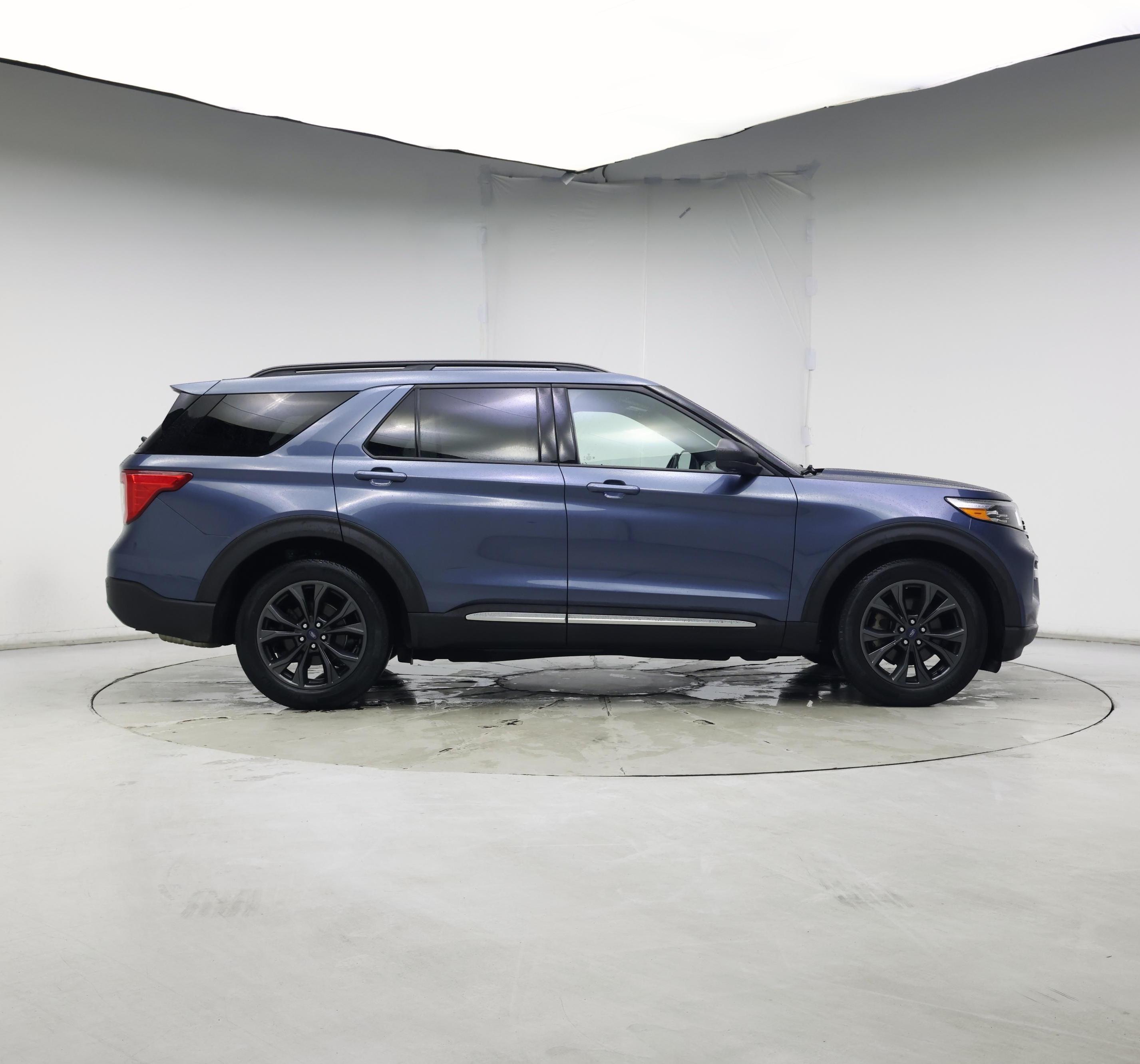 Thumbnail: 2020 Ford Explorer - 7