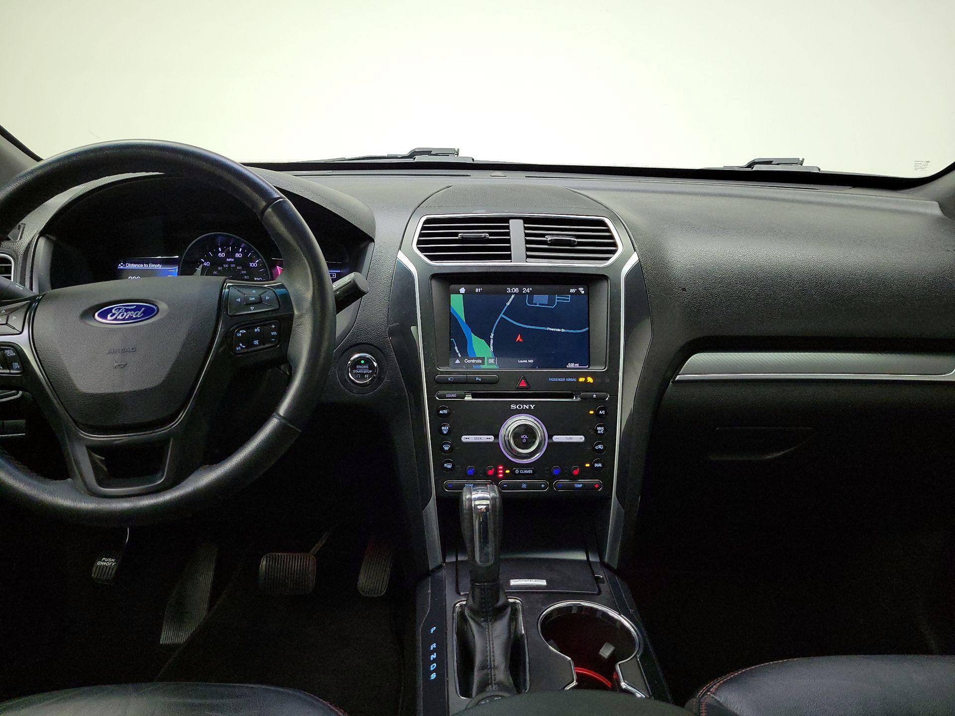 Thumbnail: 2017 Ford Explorer - 9