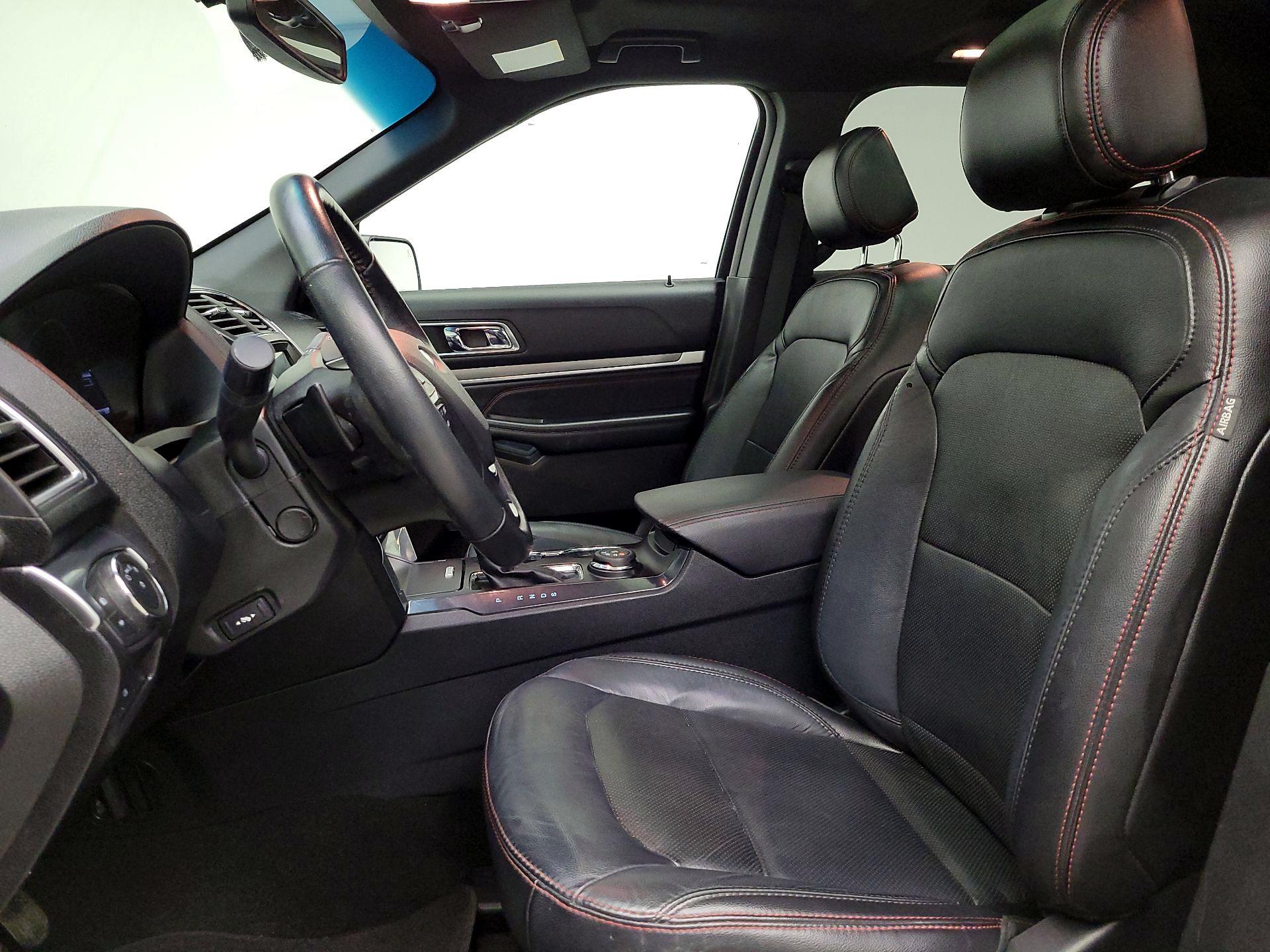 Thumbnail: 2017 Ford Explorer - 11