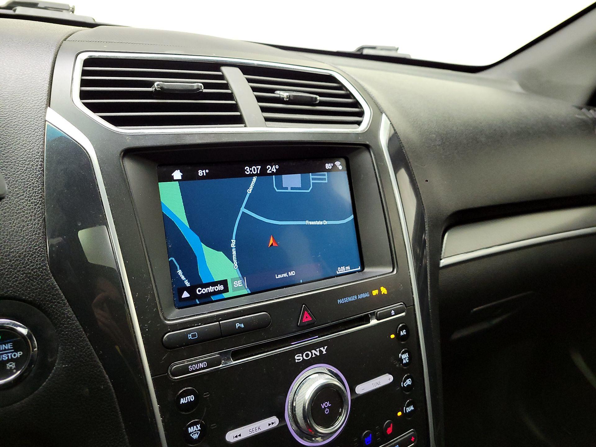 Thumbnail: 2017 Ford Explorer - 14