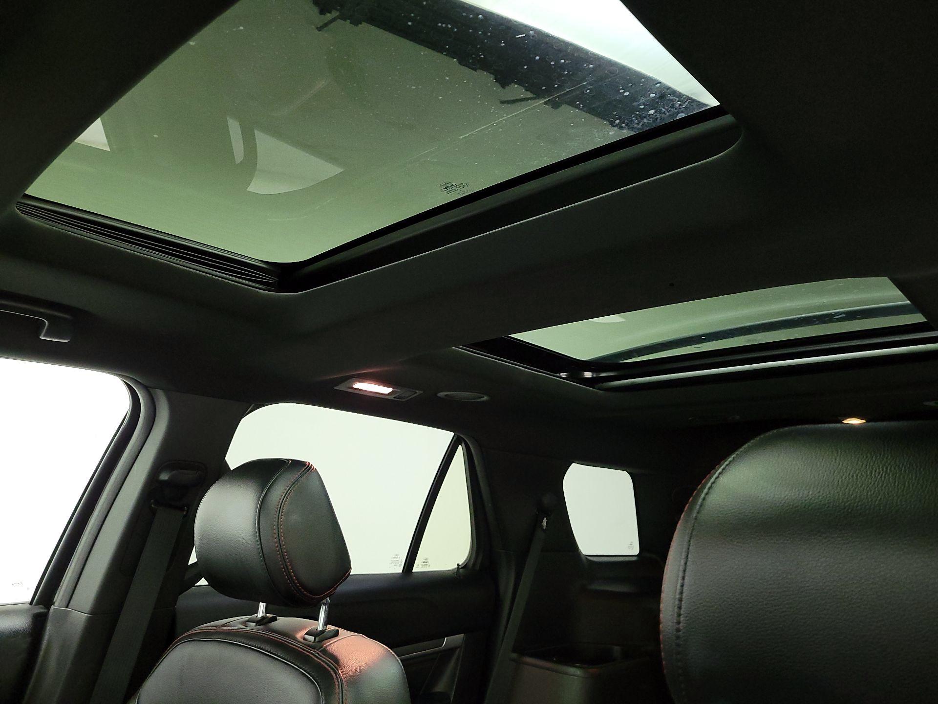 Thumbnail: 2017 Ford Explorer - 20