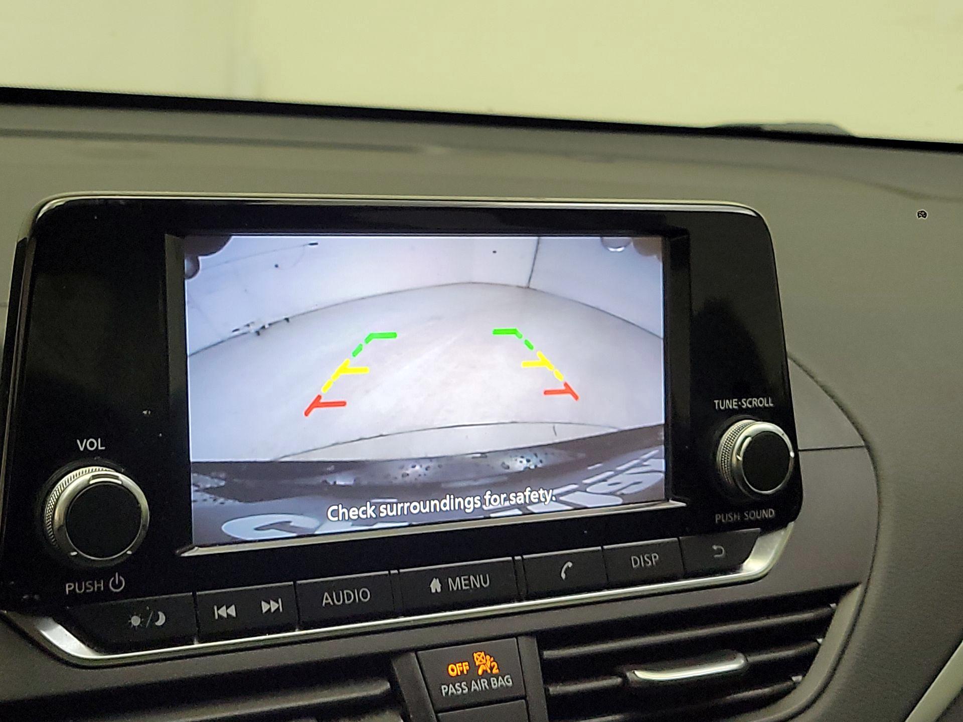 Thumbnail: 2021 Nissan Altima - 14