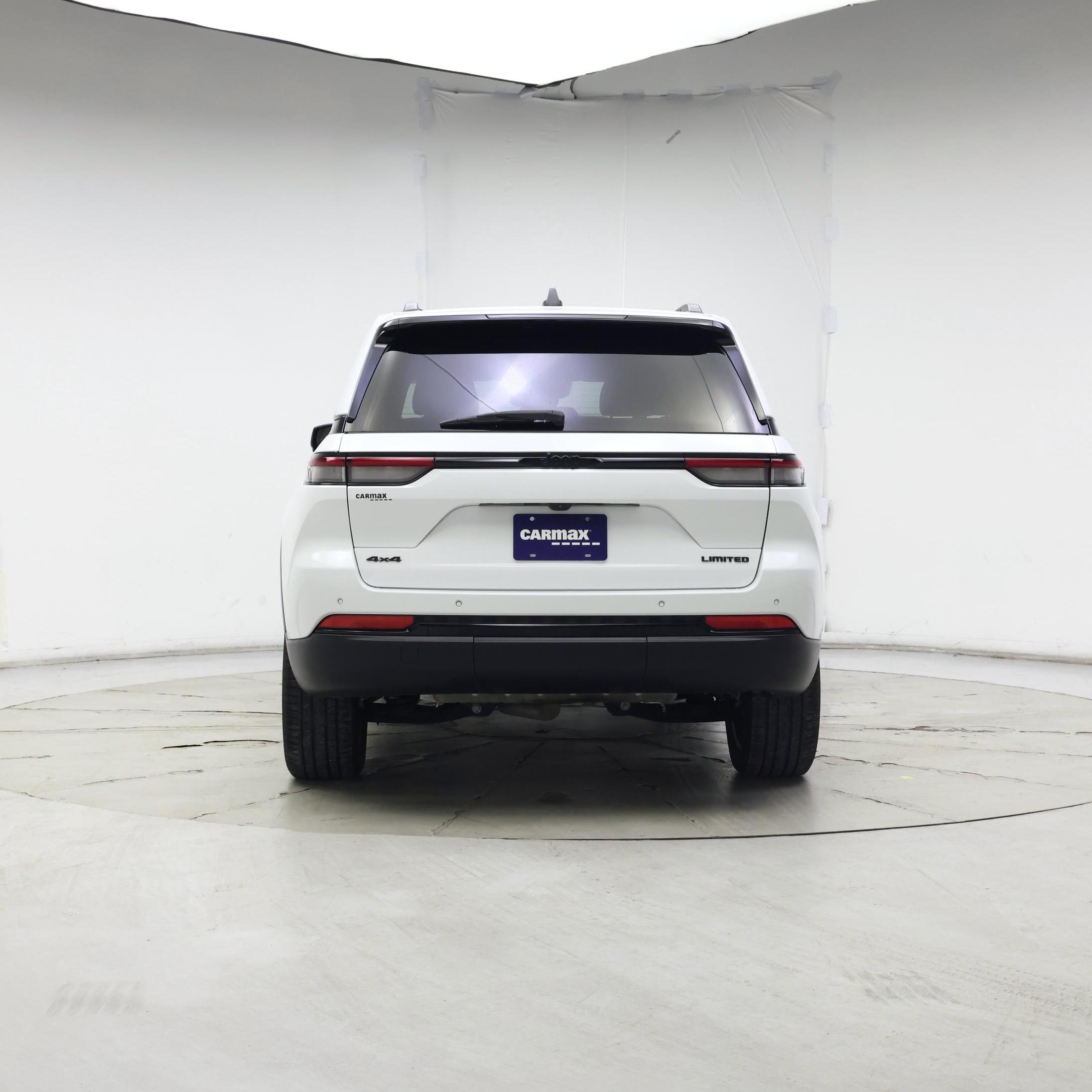 Thumbnail: 2023 Jeep Grand Cherokee - 6