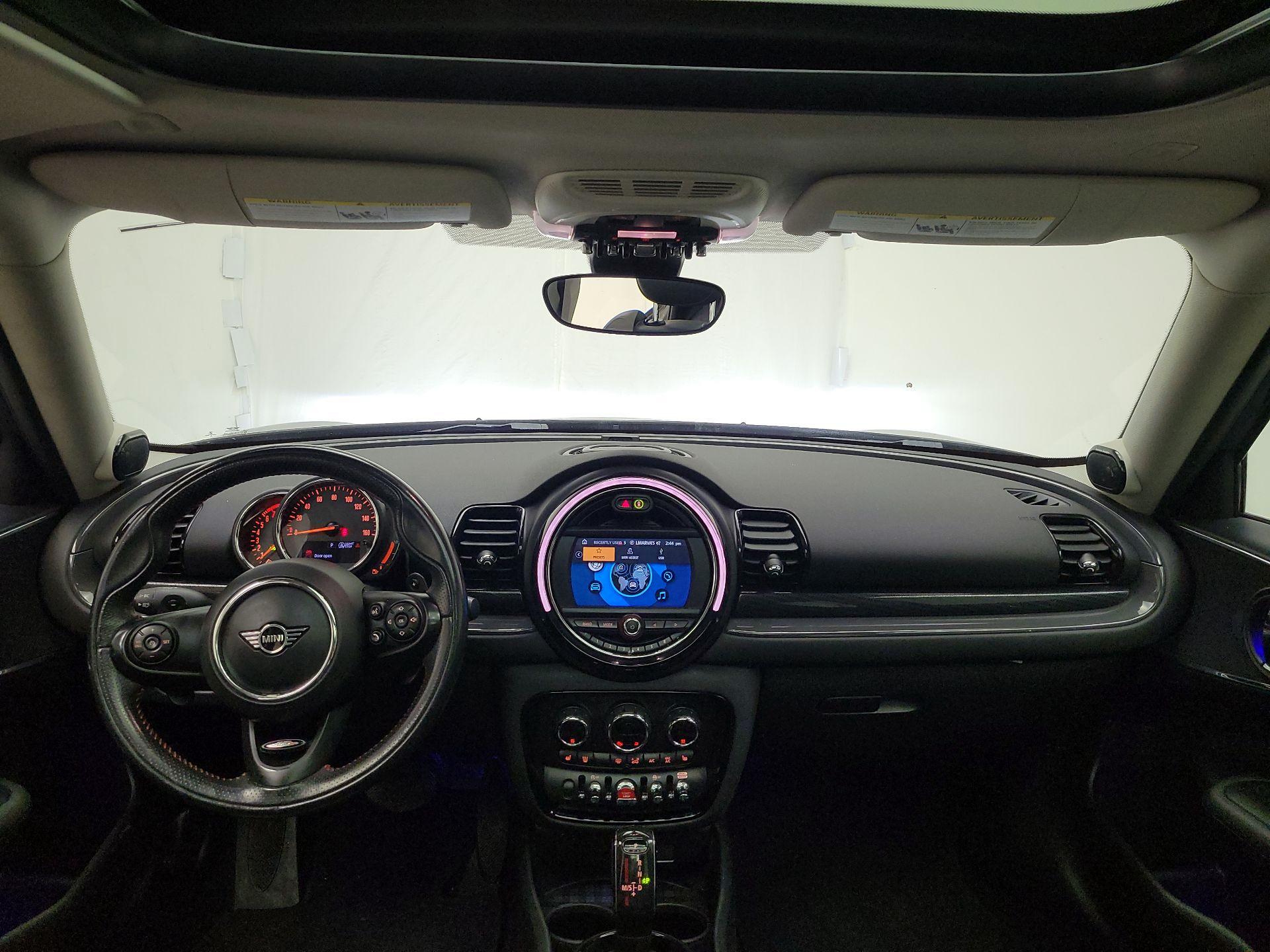 Thumbnail: 2020 MINI Cooper Clubman - 9