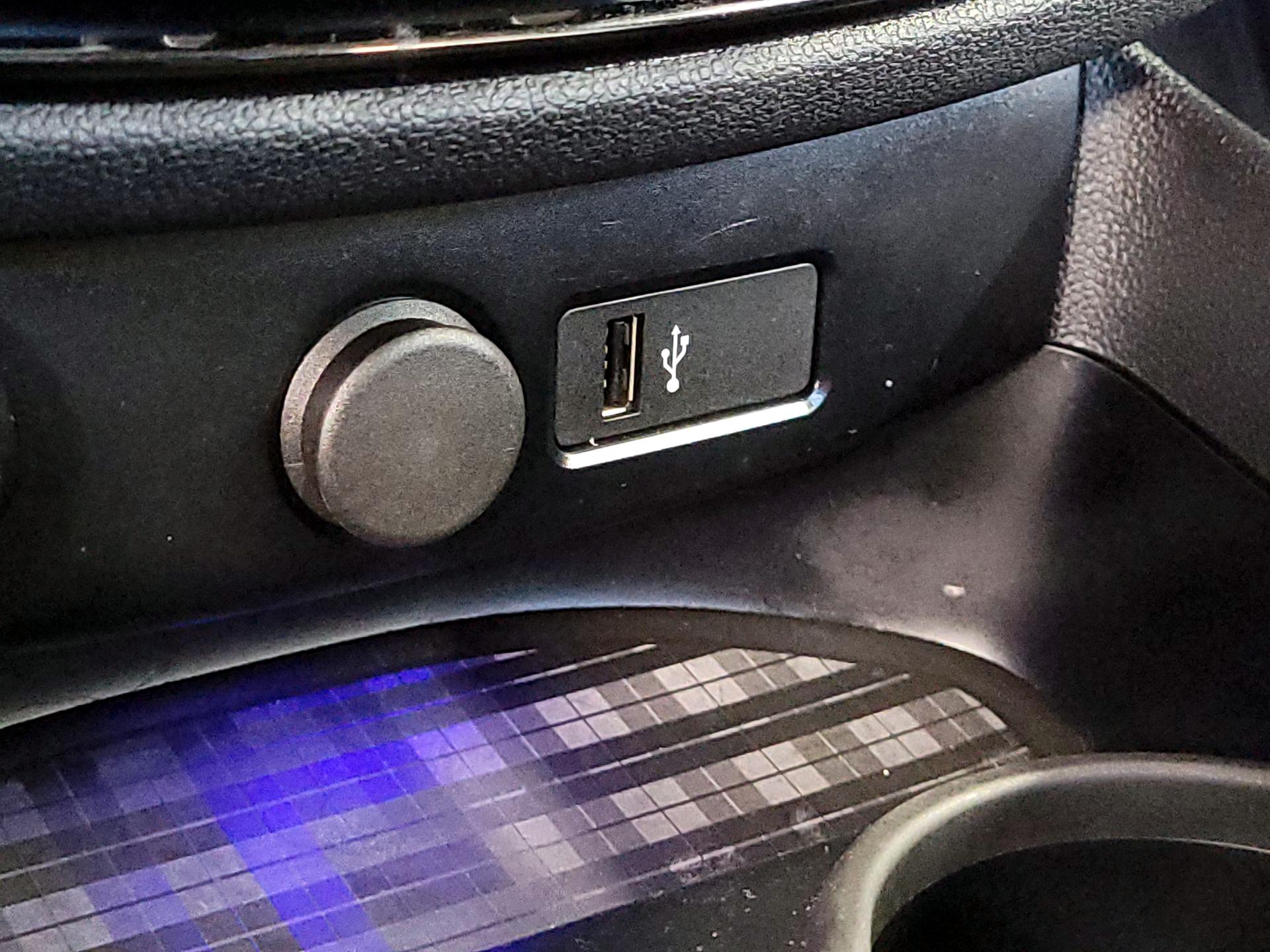 Thumbnail: 2020 MINI Cooper Clubman - 18