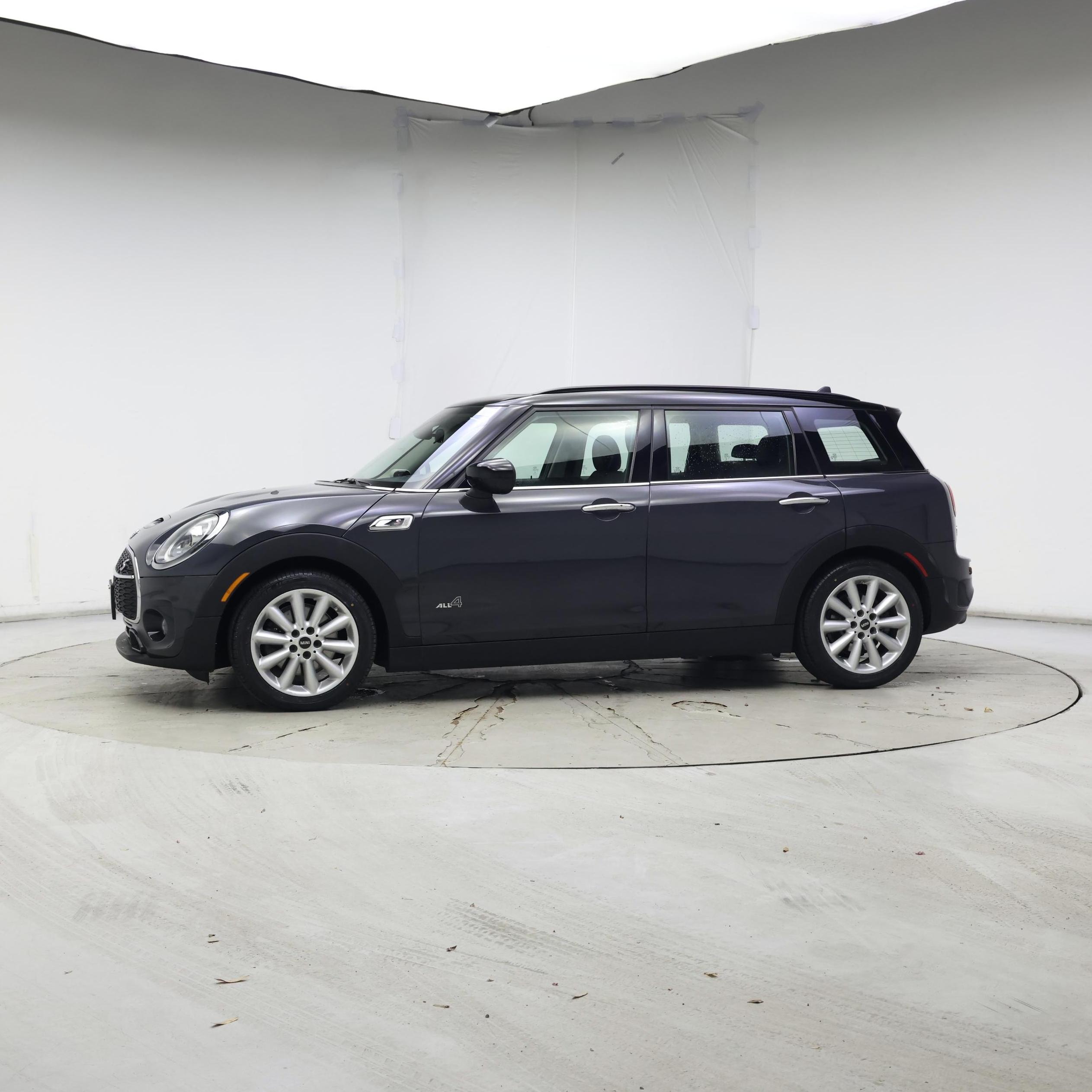 Thumbnail: 2020 MINI Cooper Clubman - 3