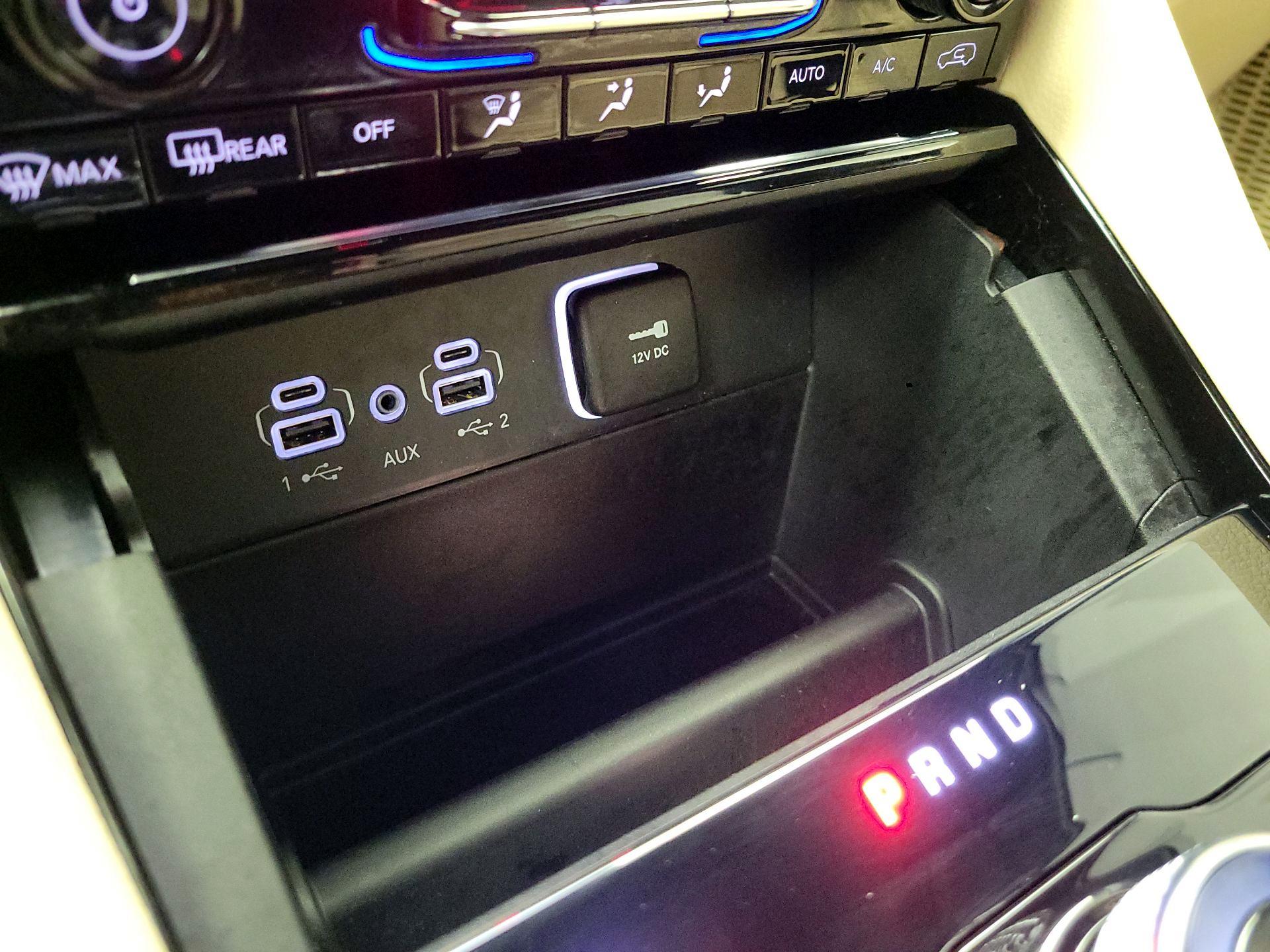 Thumbnail: 2023 Jeep Grand Cherokee - 19