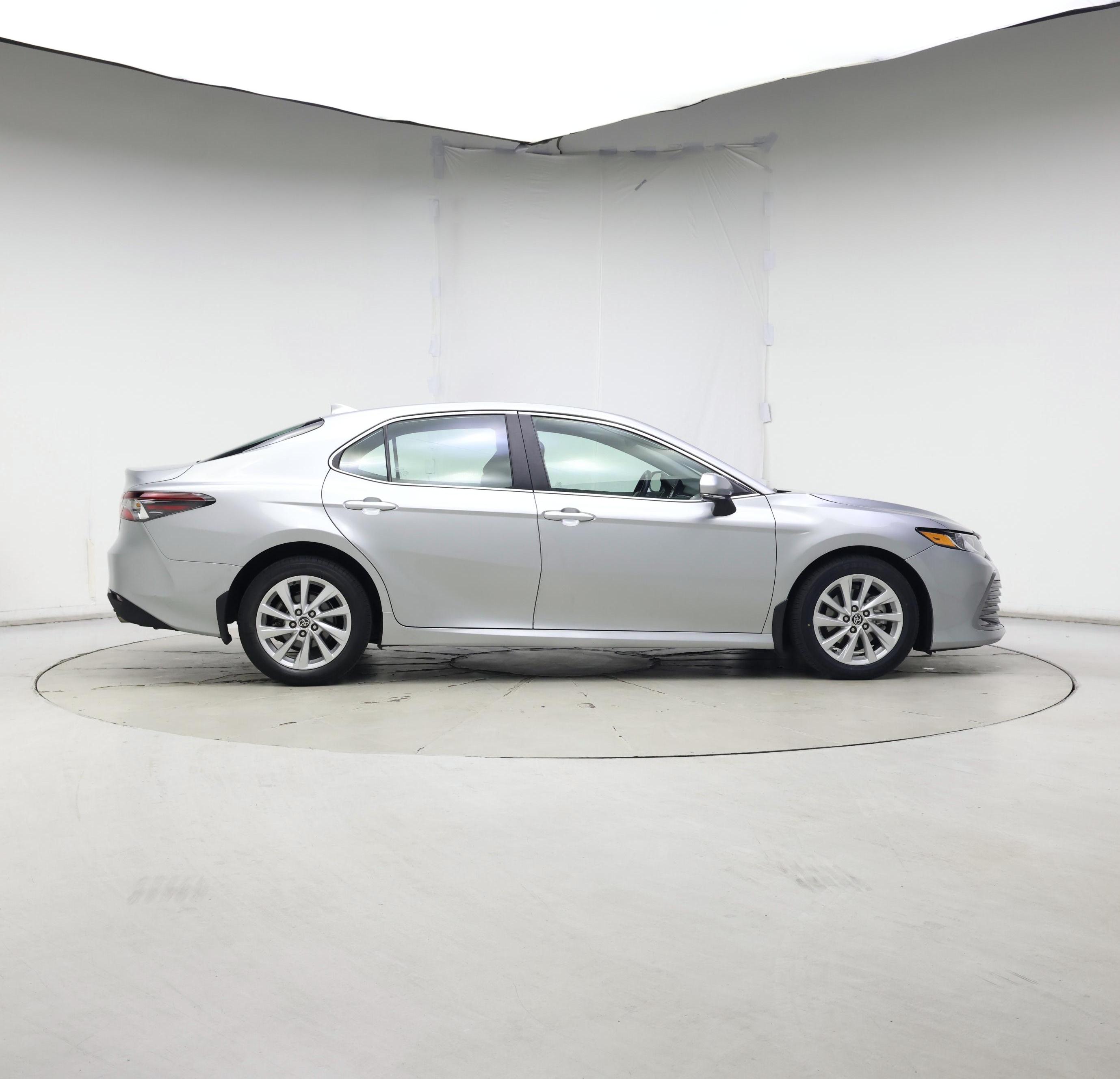 Thumbnail: 2022 Toyota Camry - 7