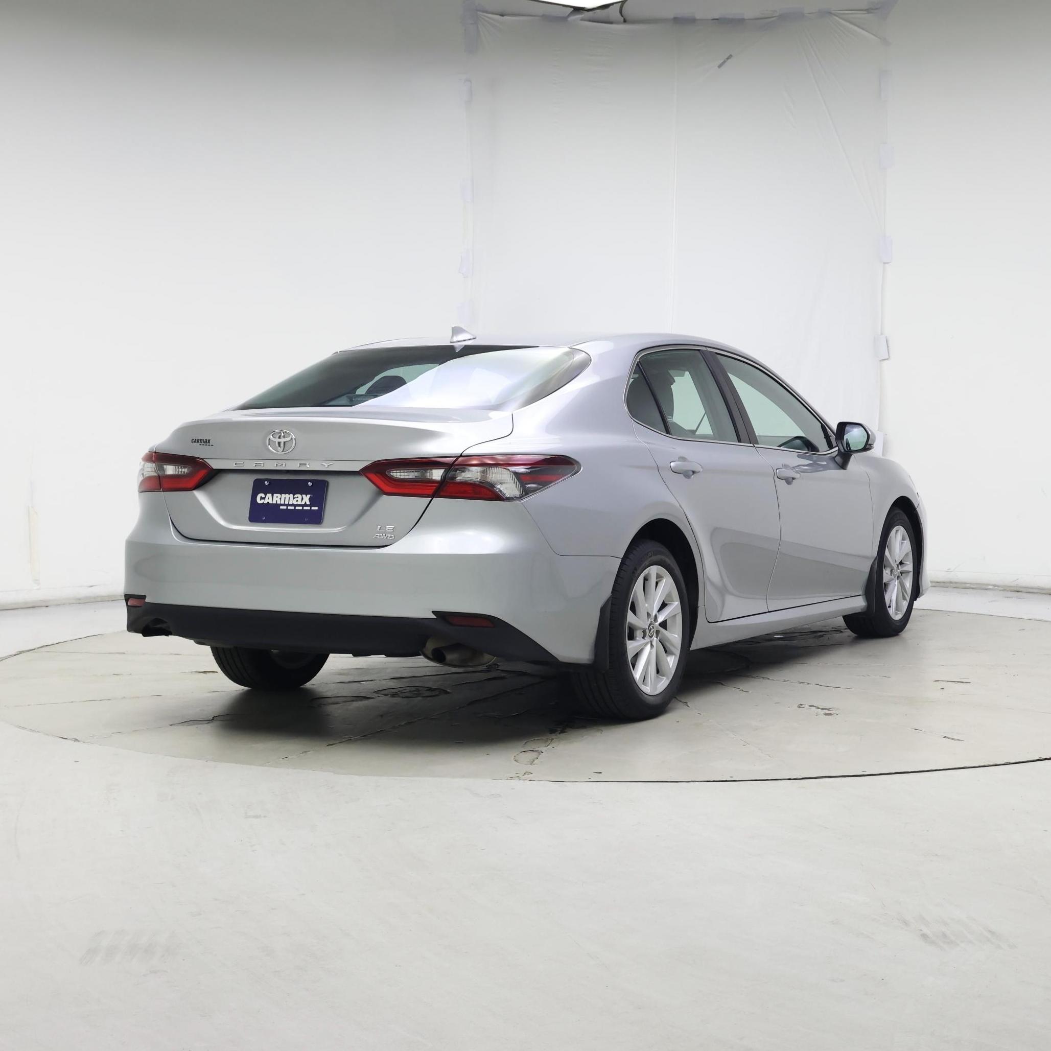 Thumbnail: 2022 Toyota Camry - 8