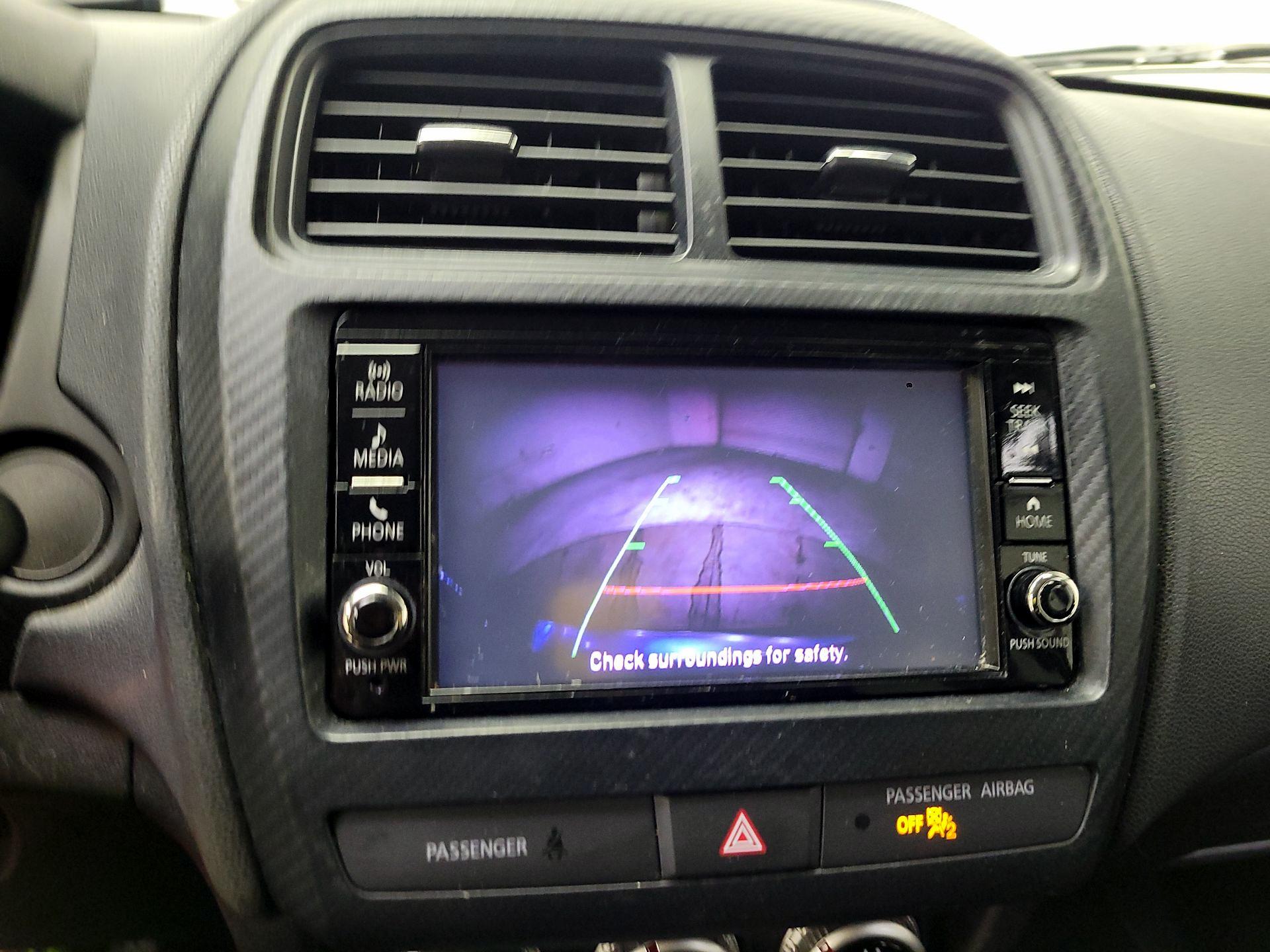 Thumbnail: 2022 Mitsubishi Outlander Sport - 14