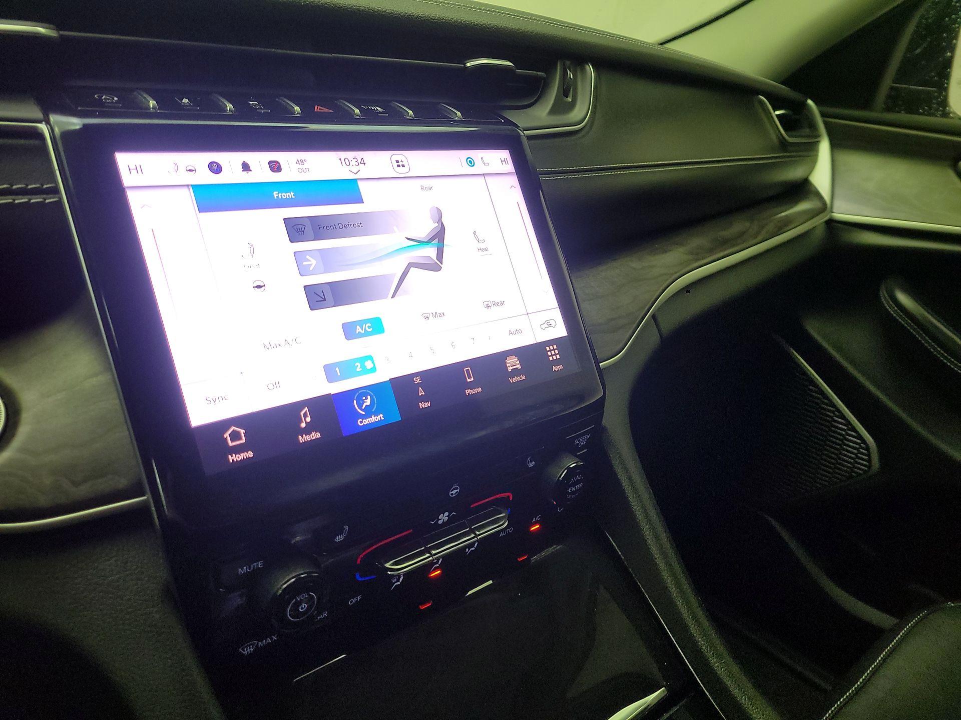 Thumbnail: 2022 Jeep Grand Cherokee L - 17