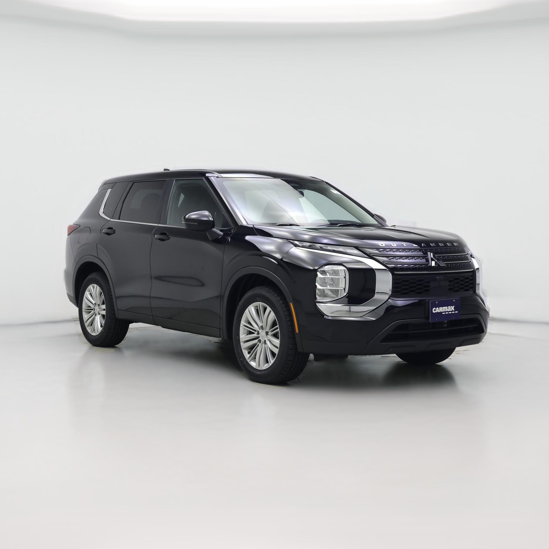 Thumbnail: 2024 Mitsubishi Outlander - 1
