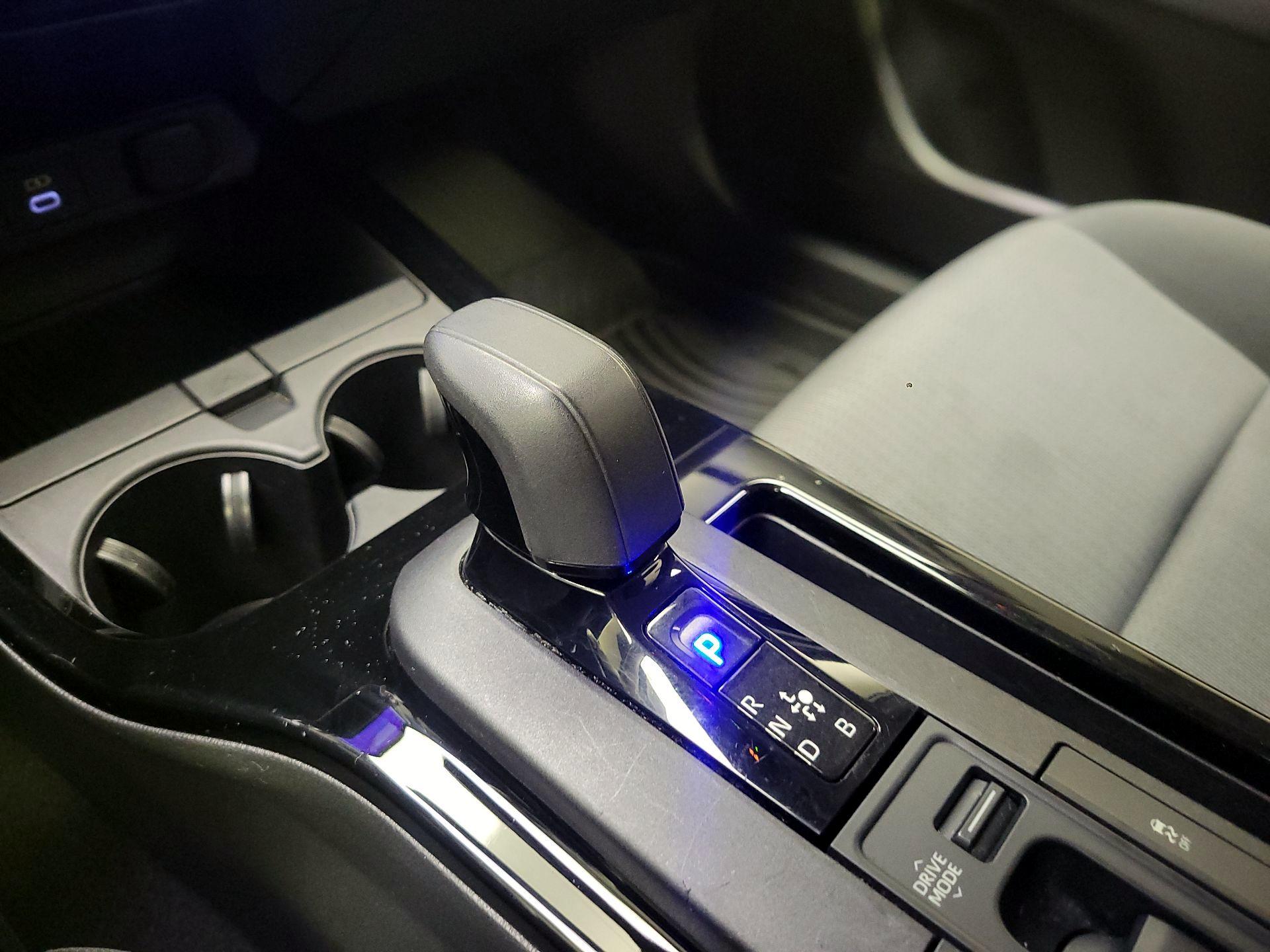 Thumbnail: 2023 Toyota Prius - 18