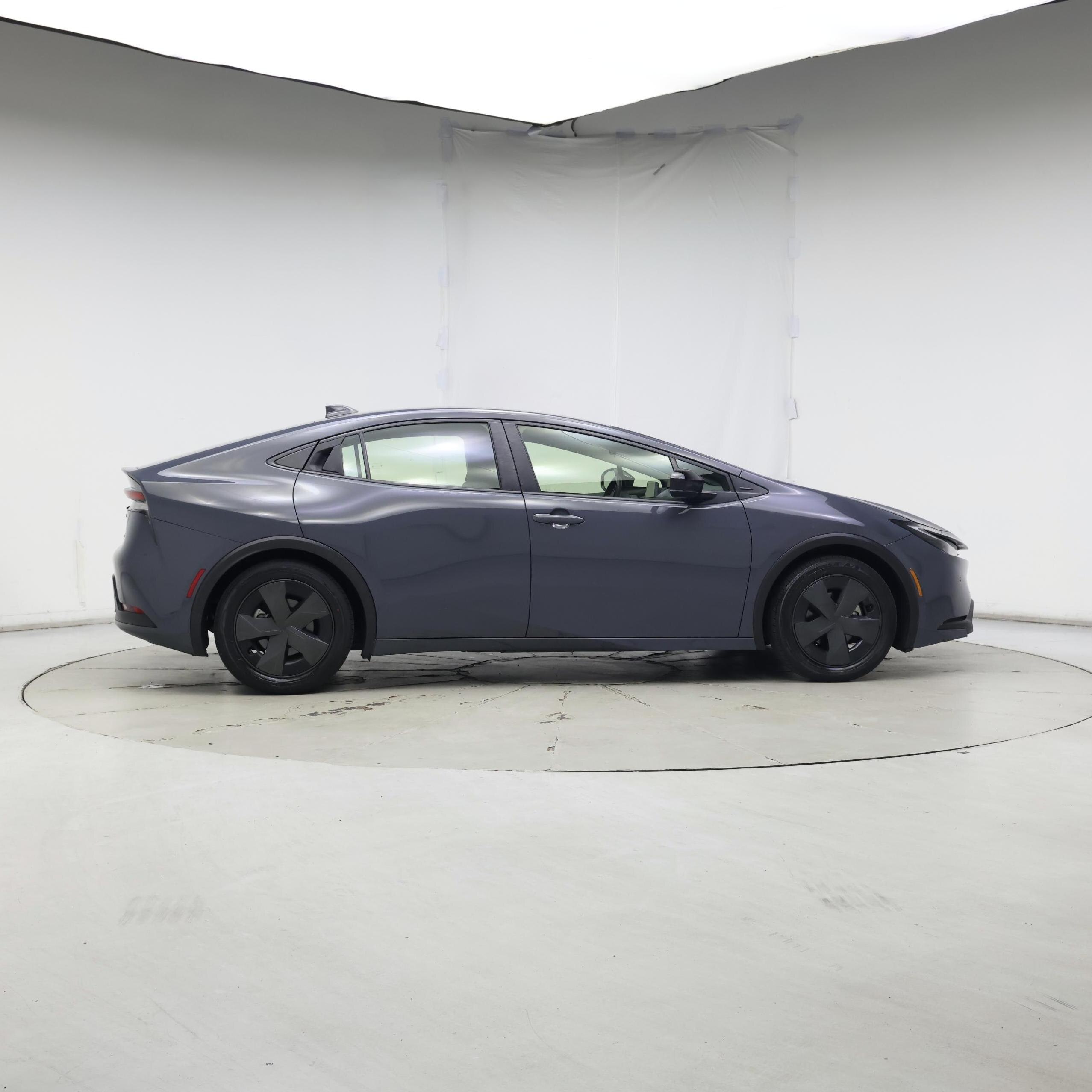 Thumbnail: 2023 Toyota Prius - 7