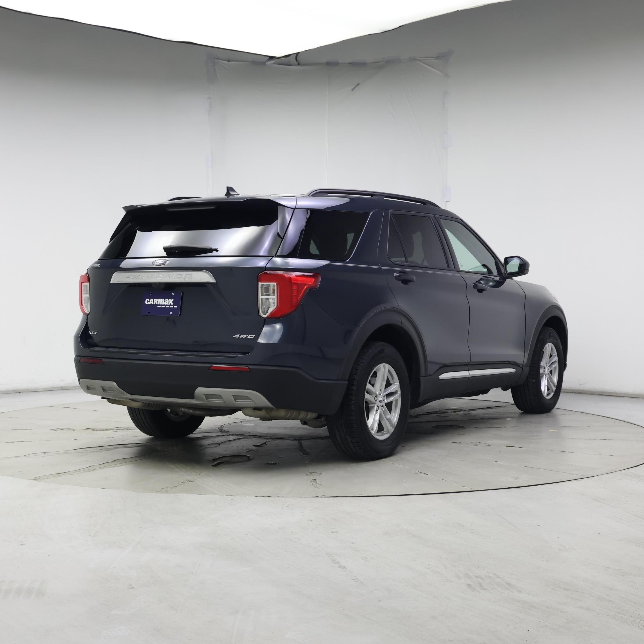 Thumbnail: 2023 Ford Explorer - 8