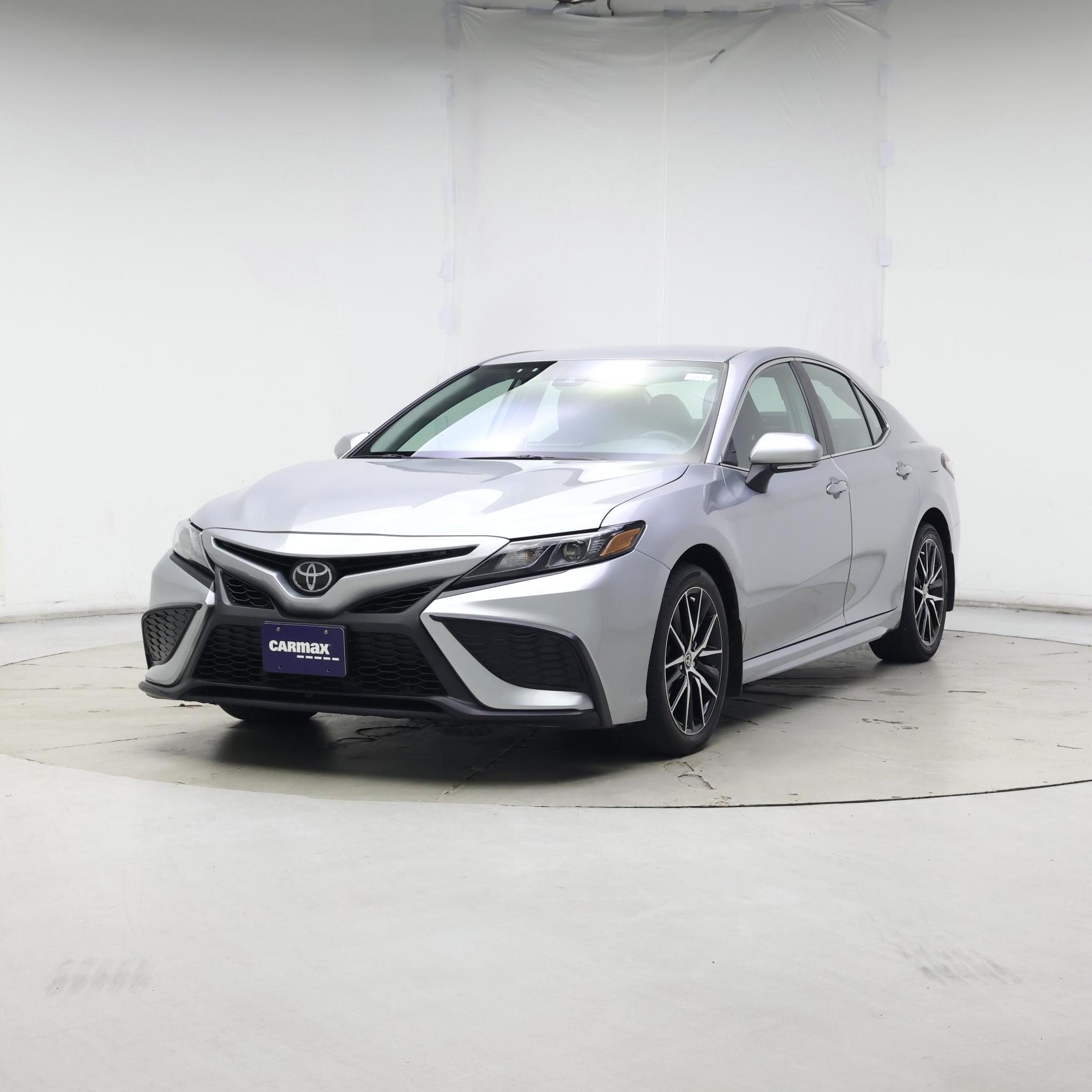 Thumbnail: 2023 Toyota Camry - 4