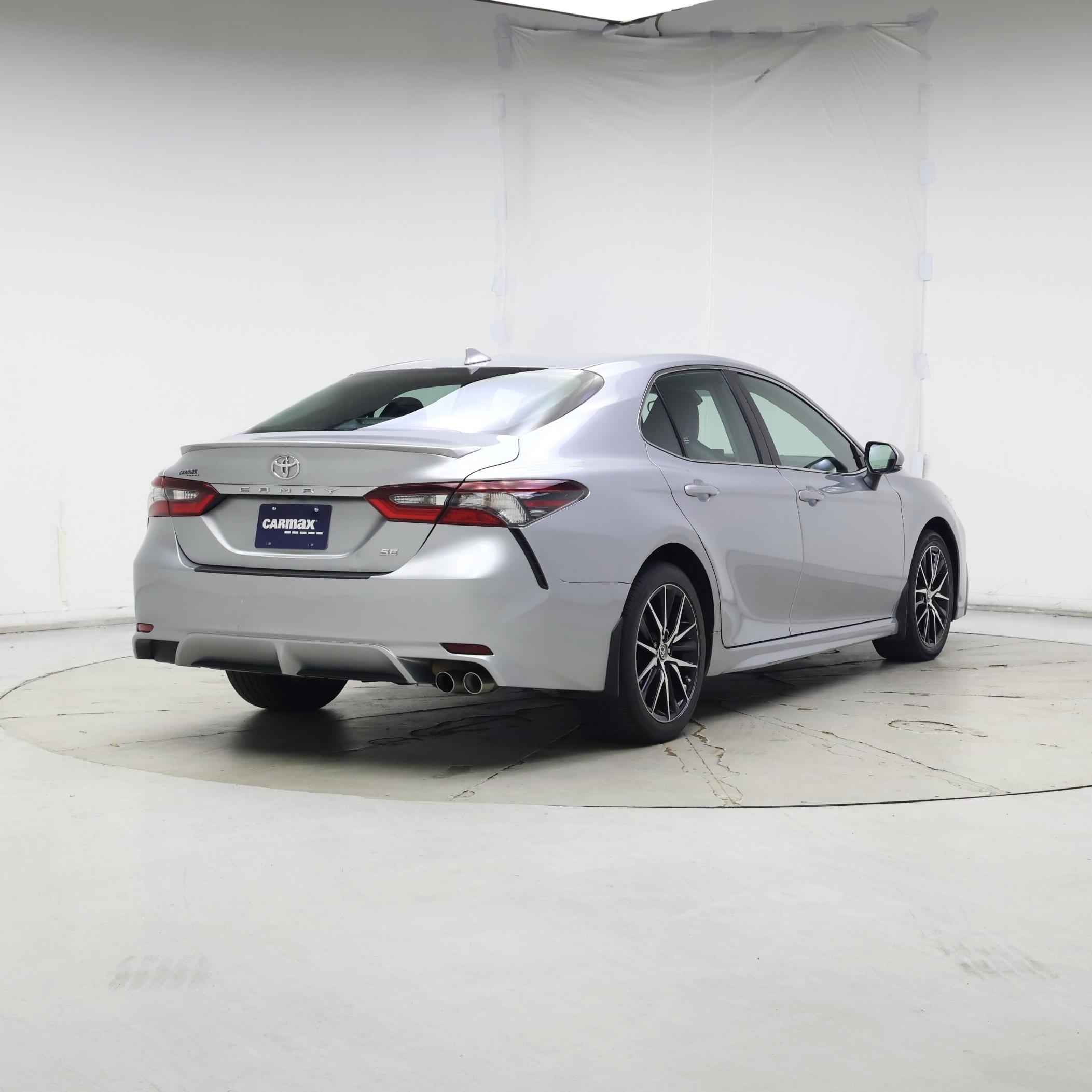 Thumbnail: 2023 Toyota Camry - 8