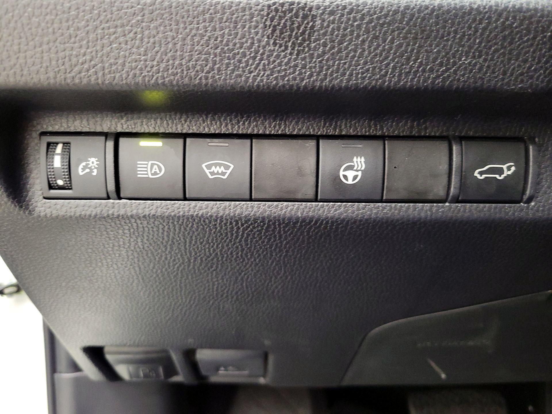 Thumbnail: 2023 Toyota RAV4 - 13