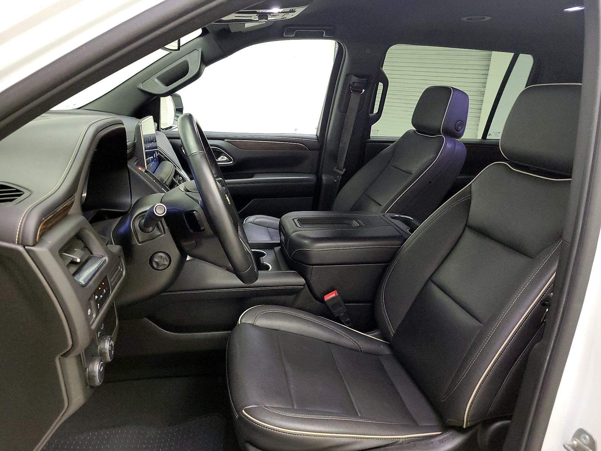 Thumbnail: 2023 Chevrolet Suburban - 11