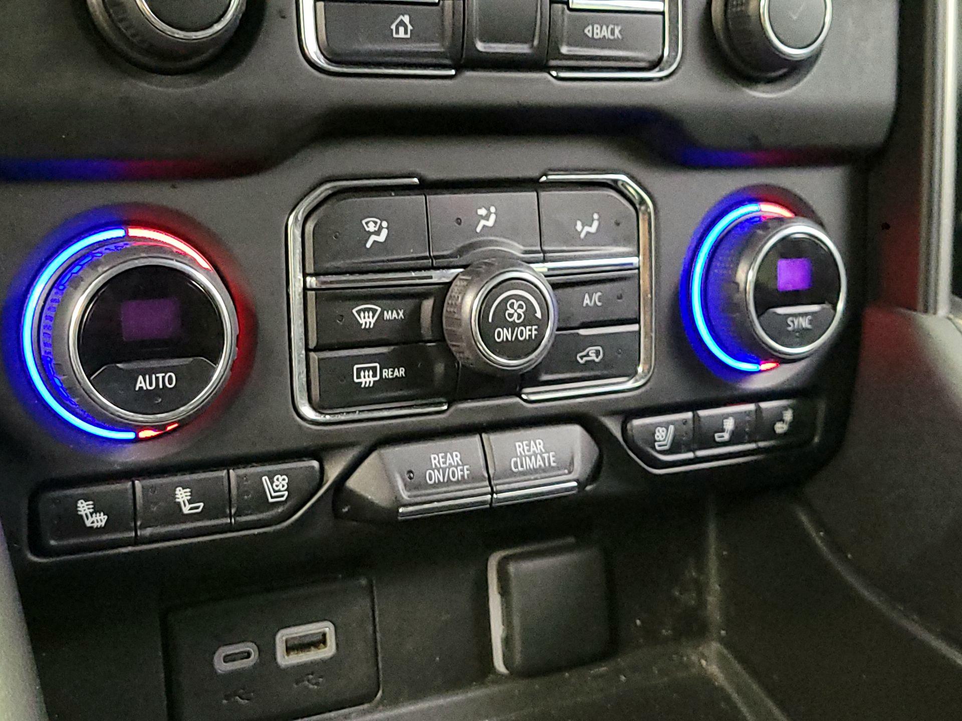 Thumbnail: 2023 Chevrolet Suburban - 16