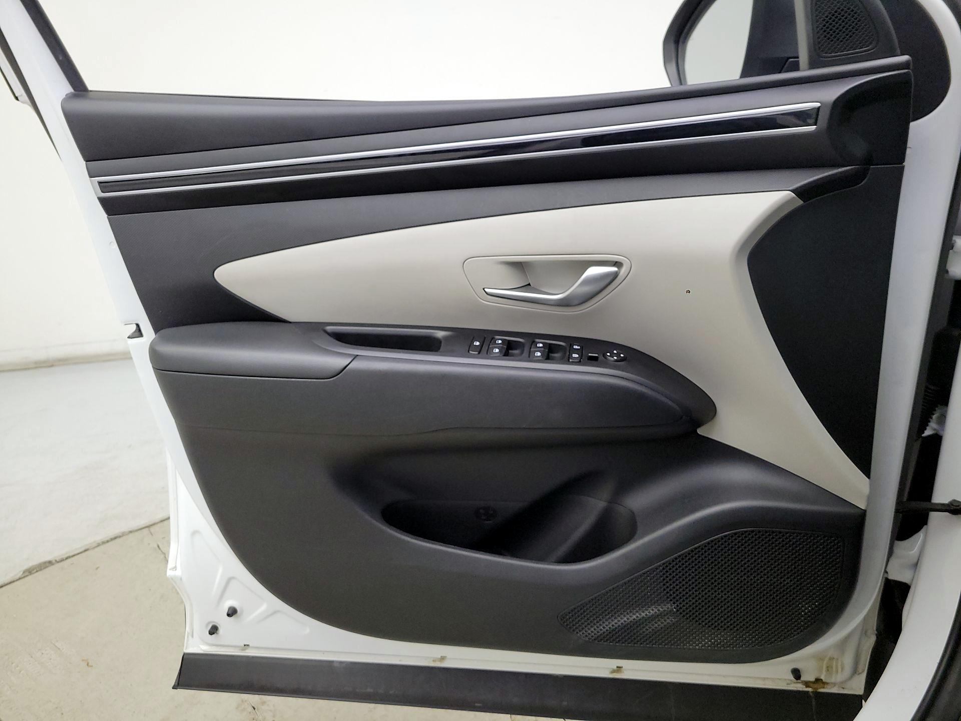 Thumbnail: 2024 Hyundai Tucson - 12