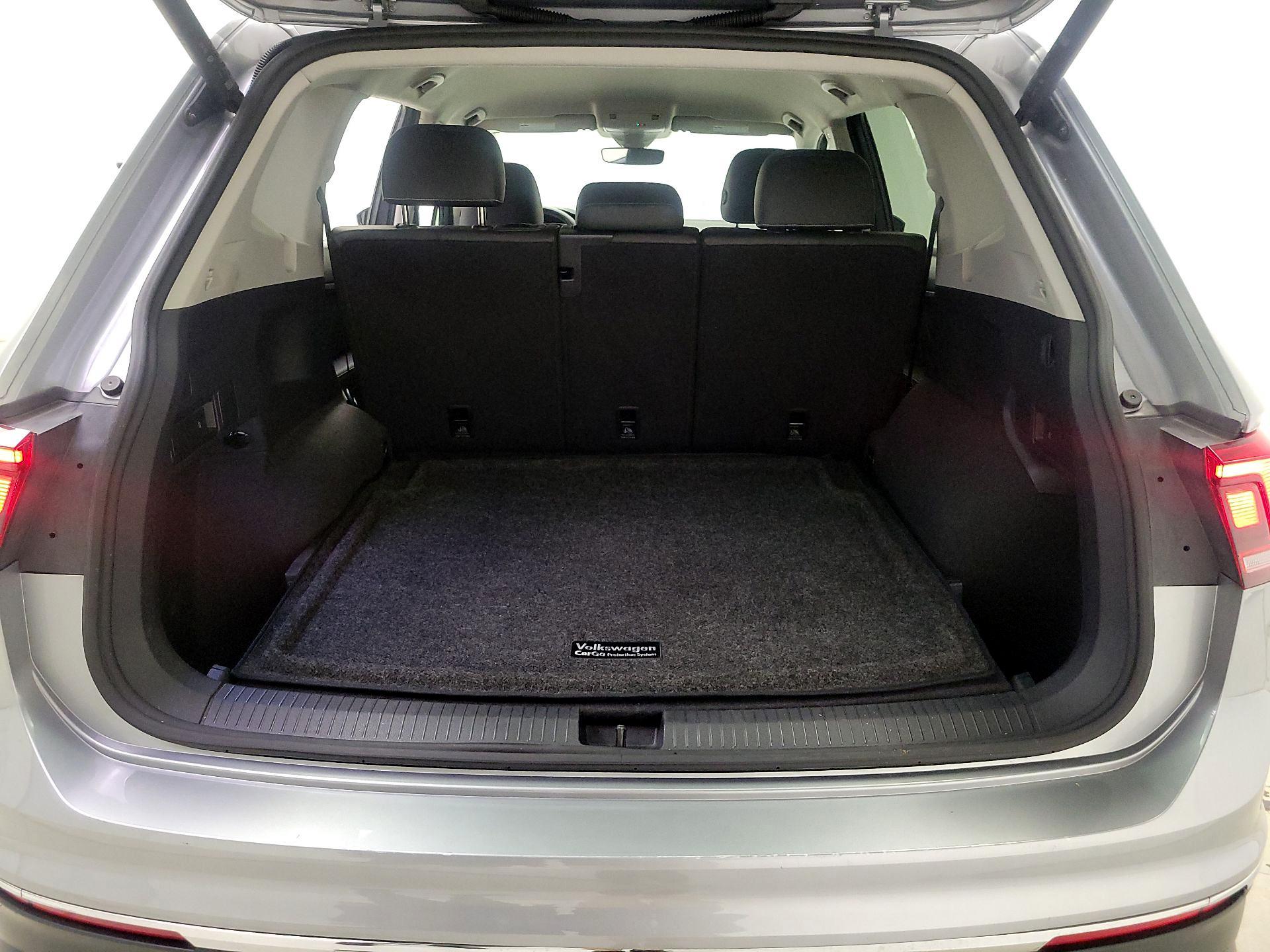 Thumbnail: 2024 Volkswagen Tiguan - 20