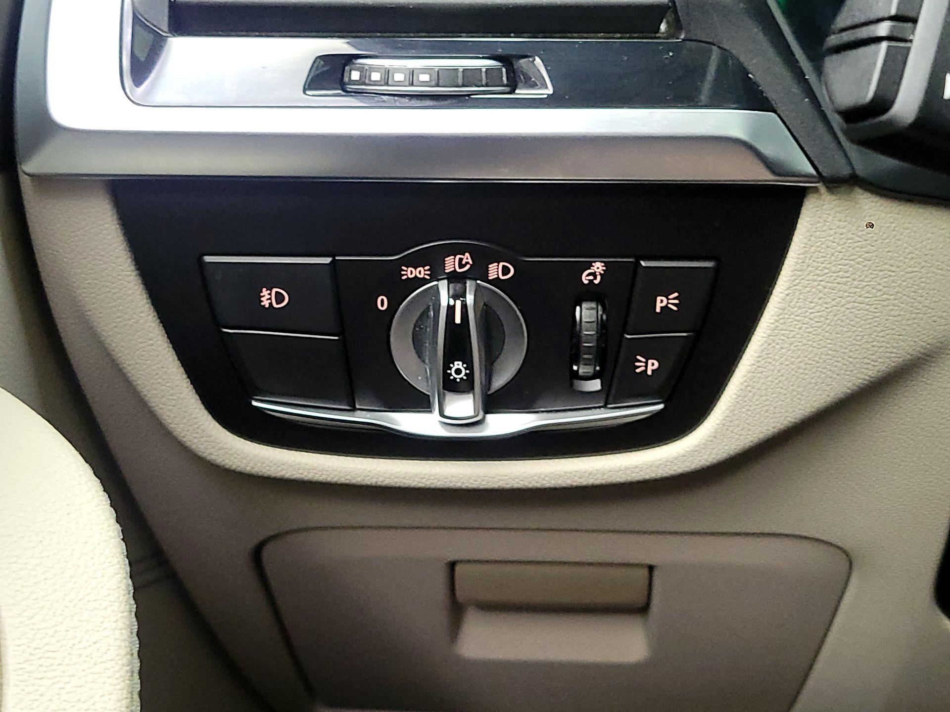 Thumbnail: 2020 BMW X3 - 13