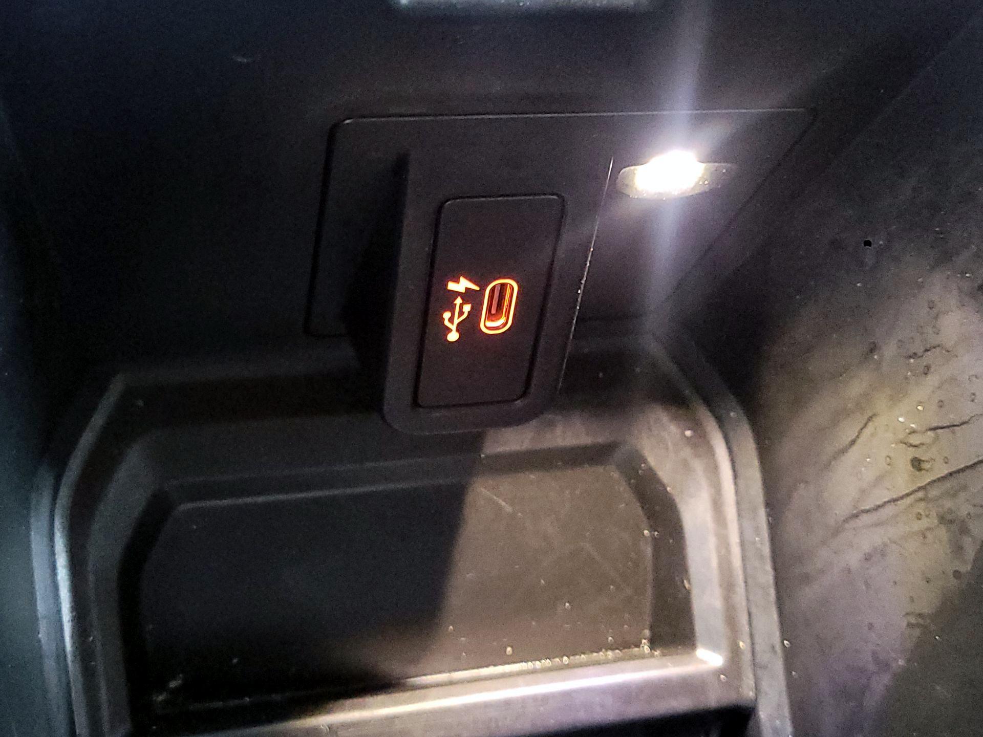 Thumbnail: 2020 BMW X3 - 19