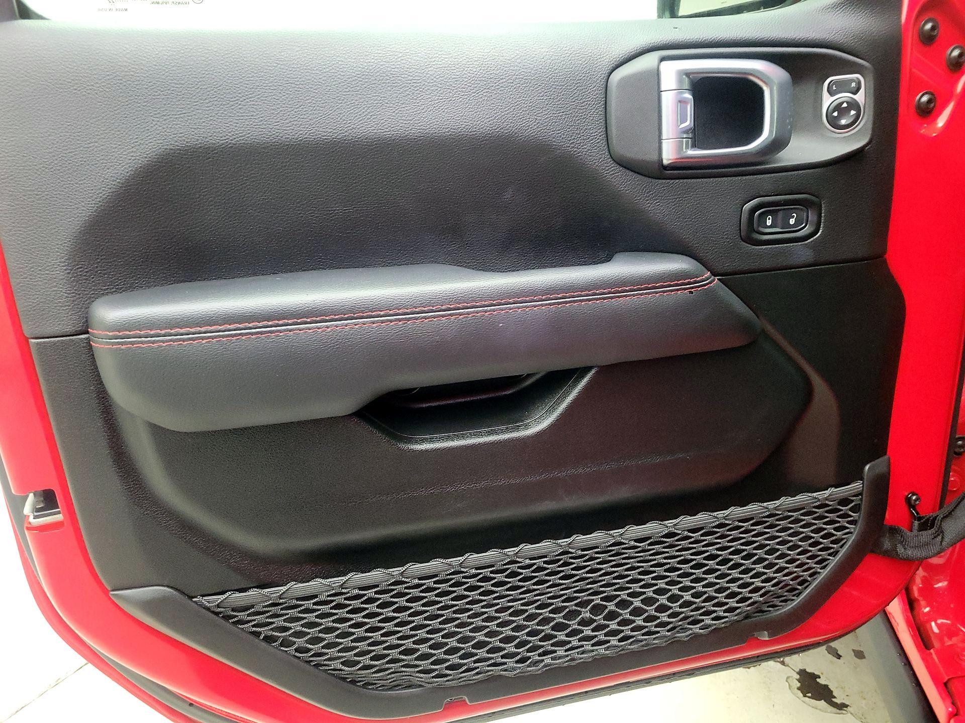 Thumbnail: 2022 Jeep Wrangler - 12