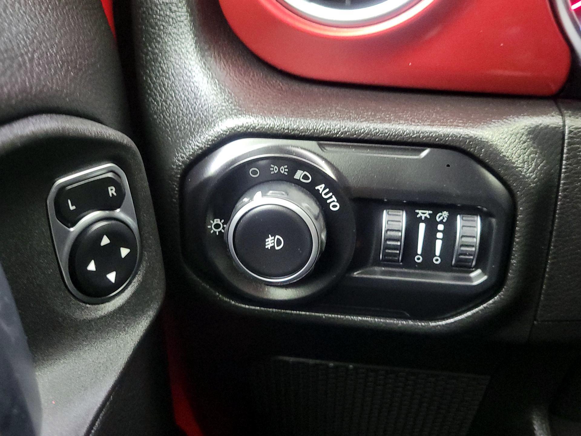 Thumbnail: 2022 Jeep Wrangler - 13