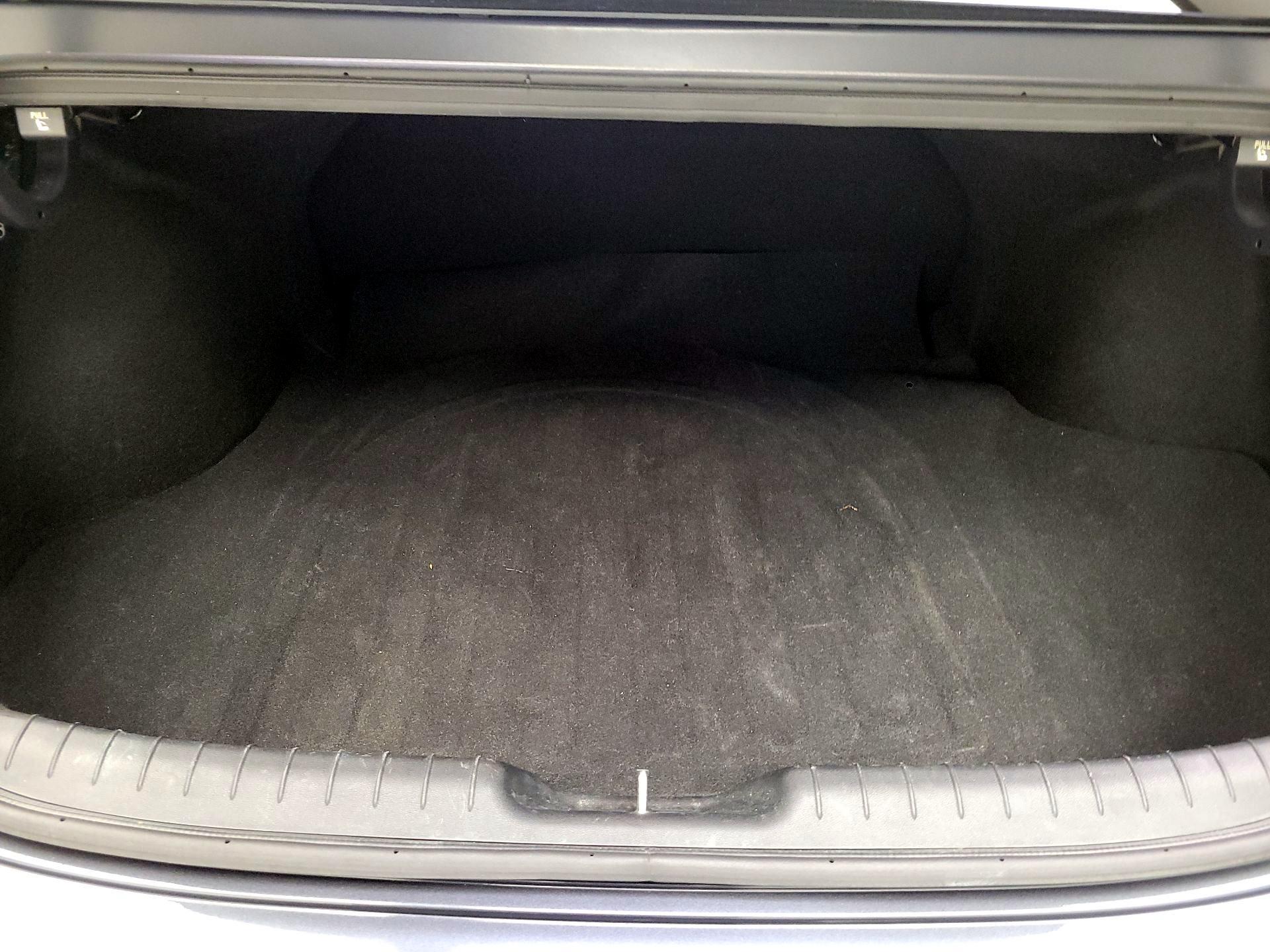 Thumbnail: 2023 Hyundai Elantra - 20