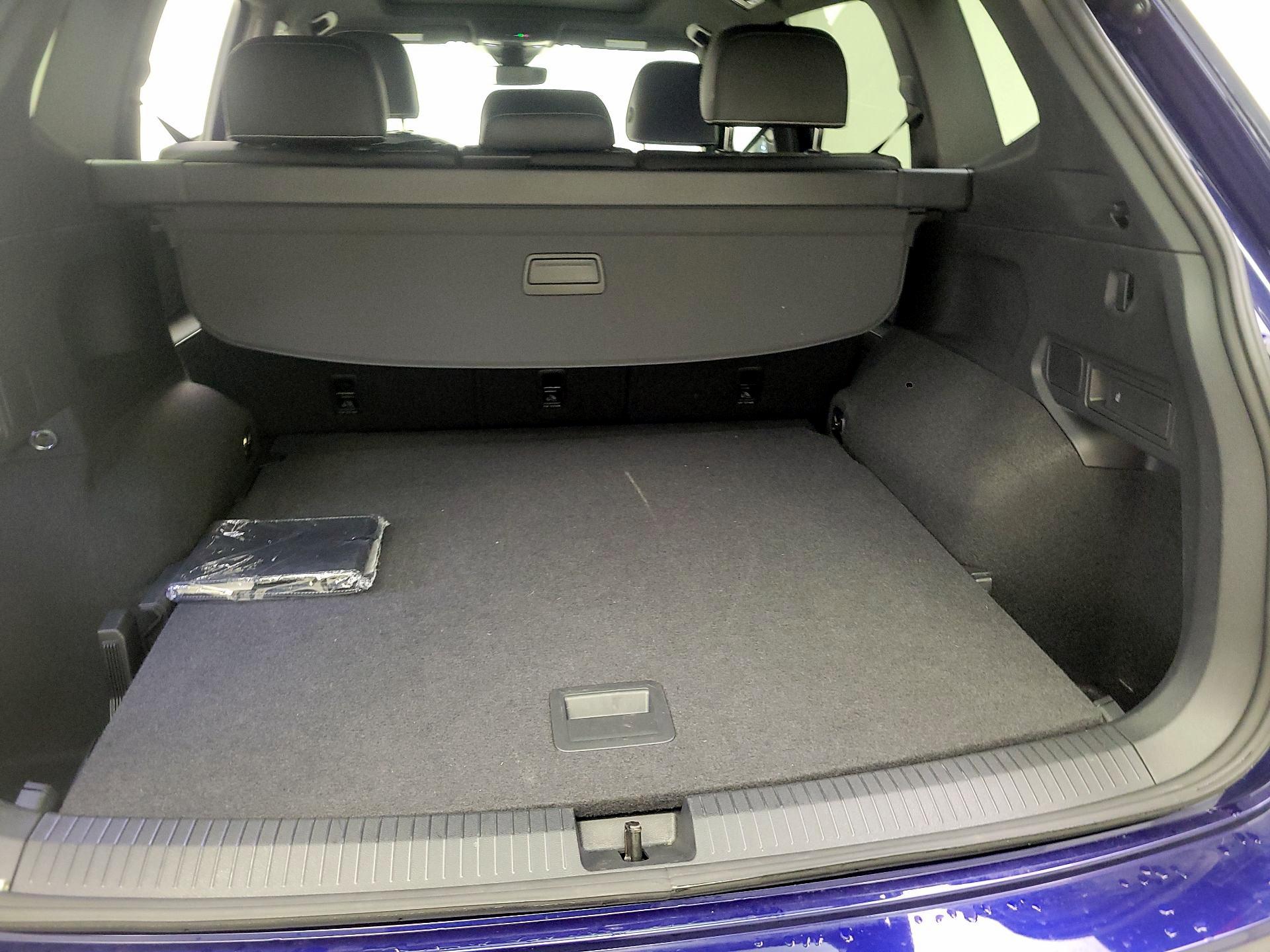 Thumbnail: 2024 Volkswagen Tiguan - 20