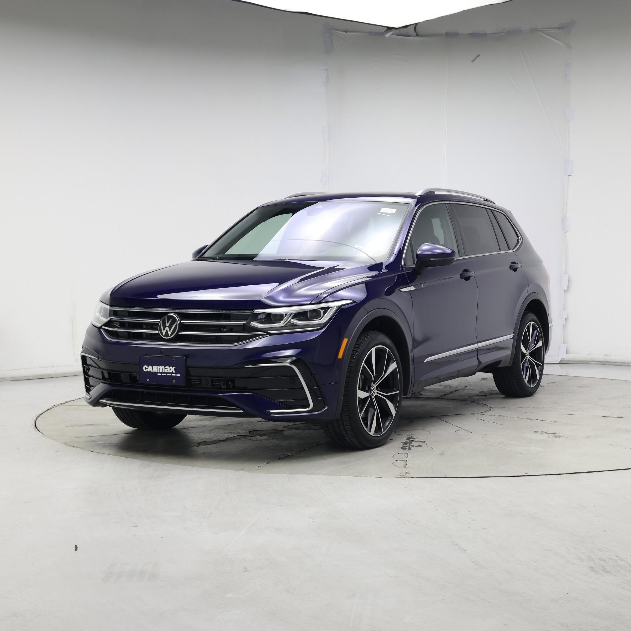 Thumbnail: 2024 Volkswagen Tiguan - 4