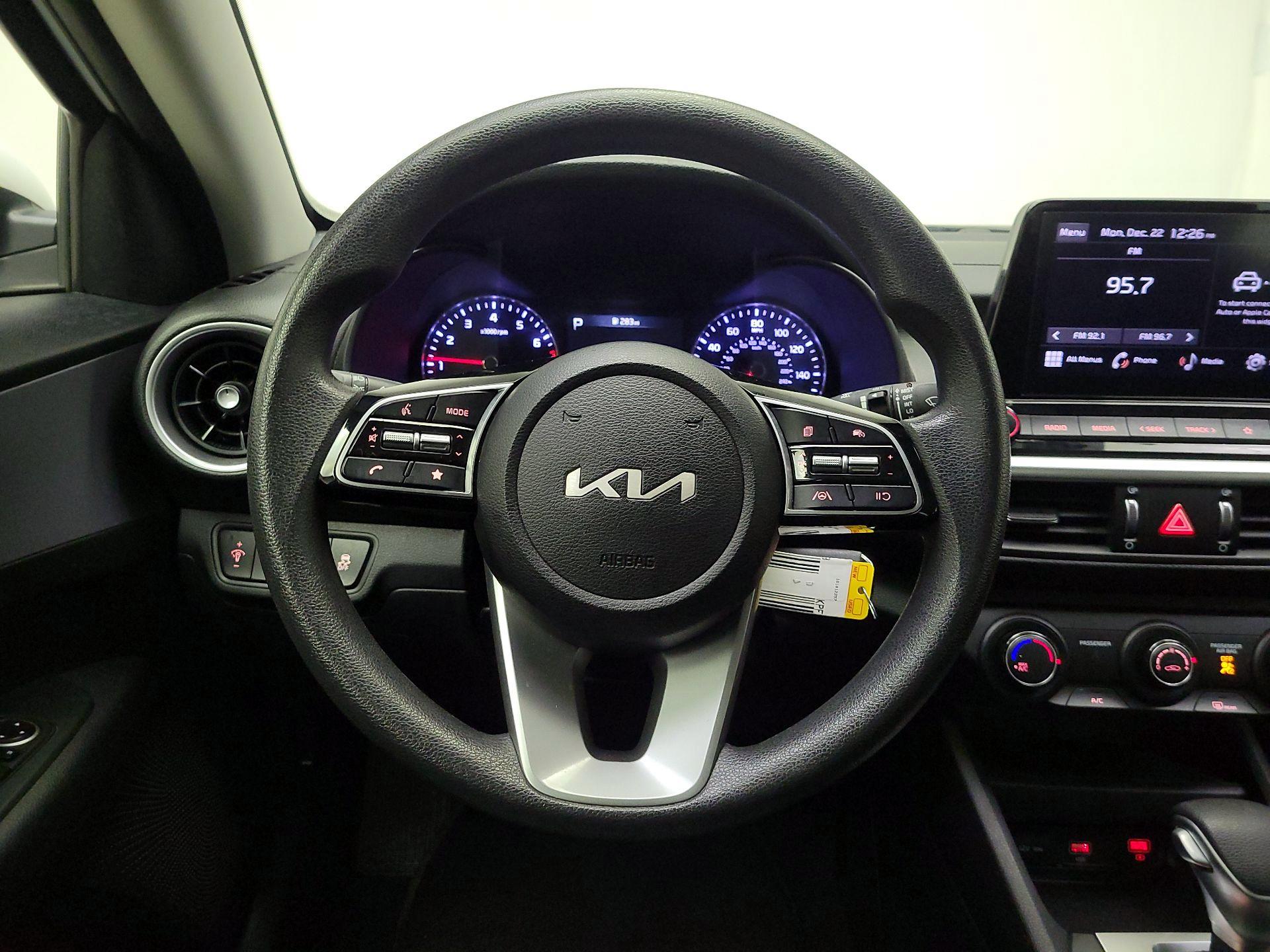 Thumbnail: 2024 Kia Forte - 10