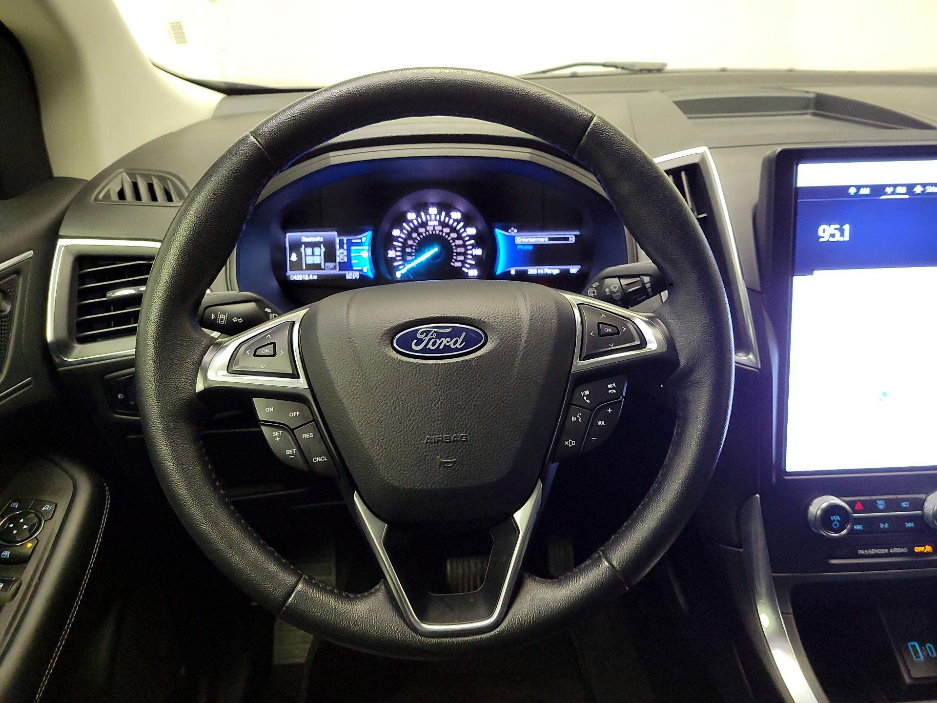 Thumbnail: 2024 Ford Edge - 10