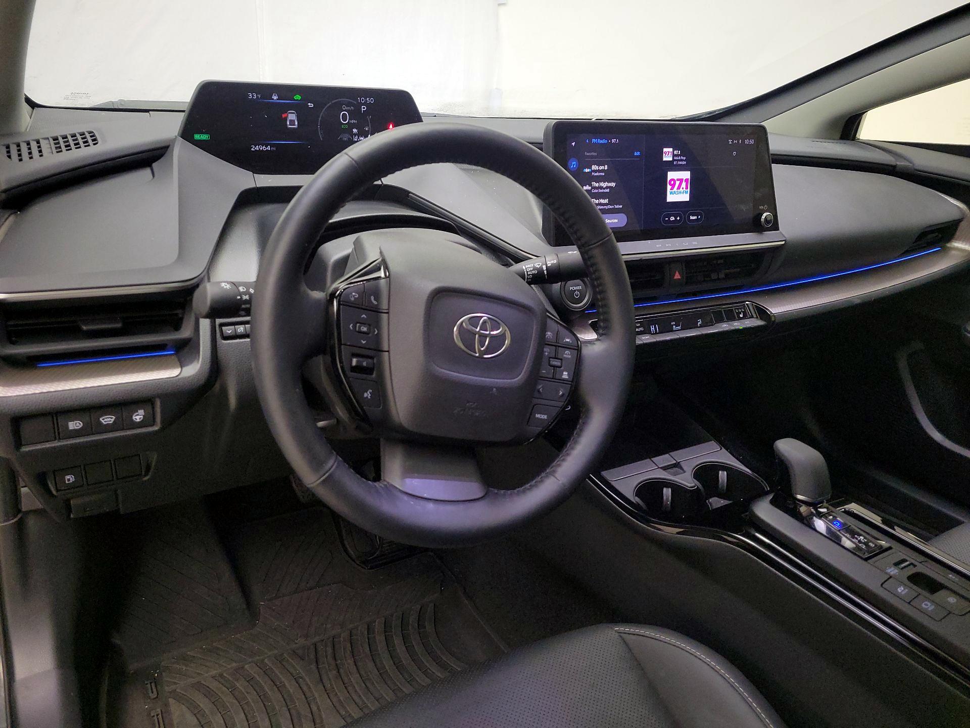 Thumbnail: 2023 Toyota Prius - 9