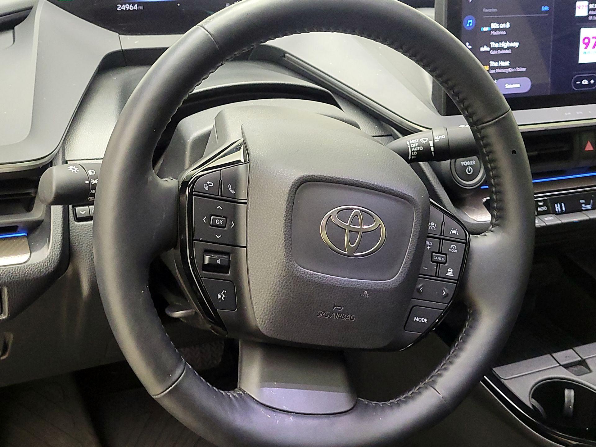 Thumbnail: 2023 Toyota Prius - 10