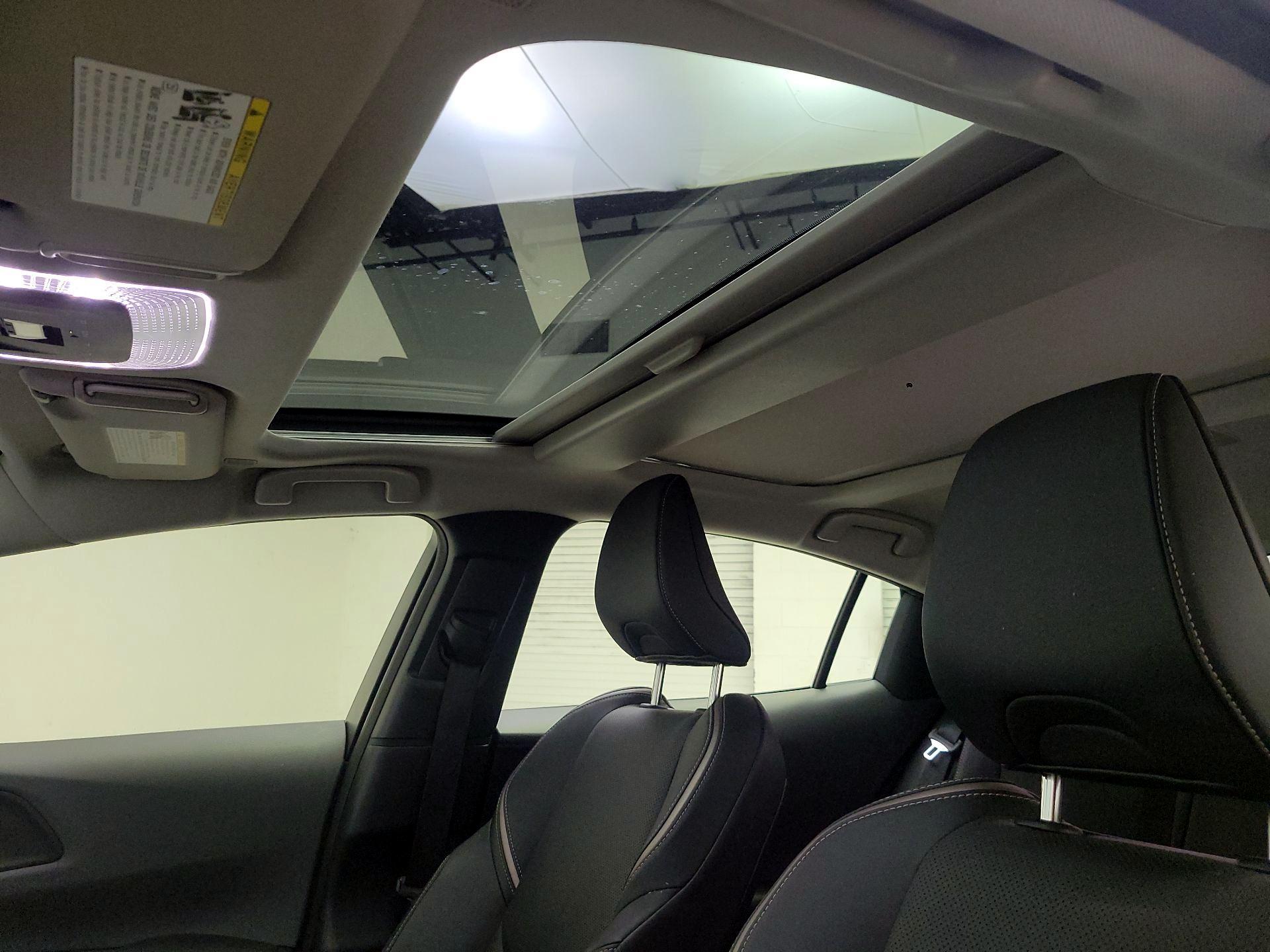 Thumbnail: 2023 Toyota Prius - 19