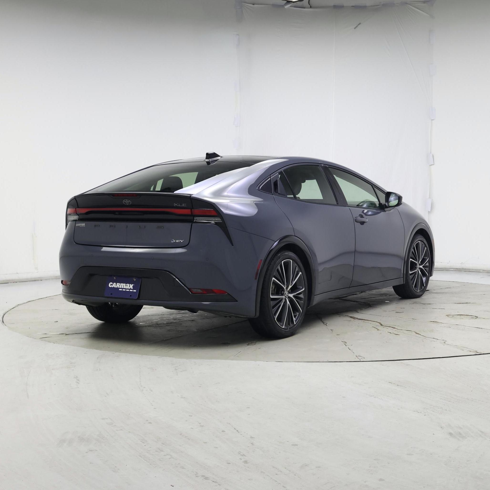 Thumbnail: 2023 Toyota Prius - 8