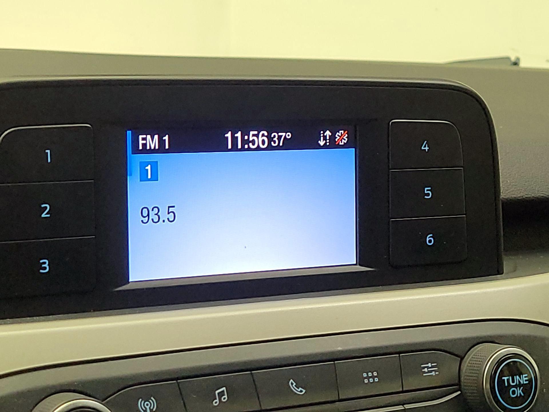 Thumbnail: 2022 Ford Escape - 15