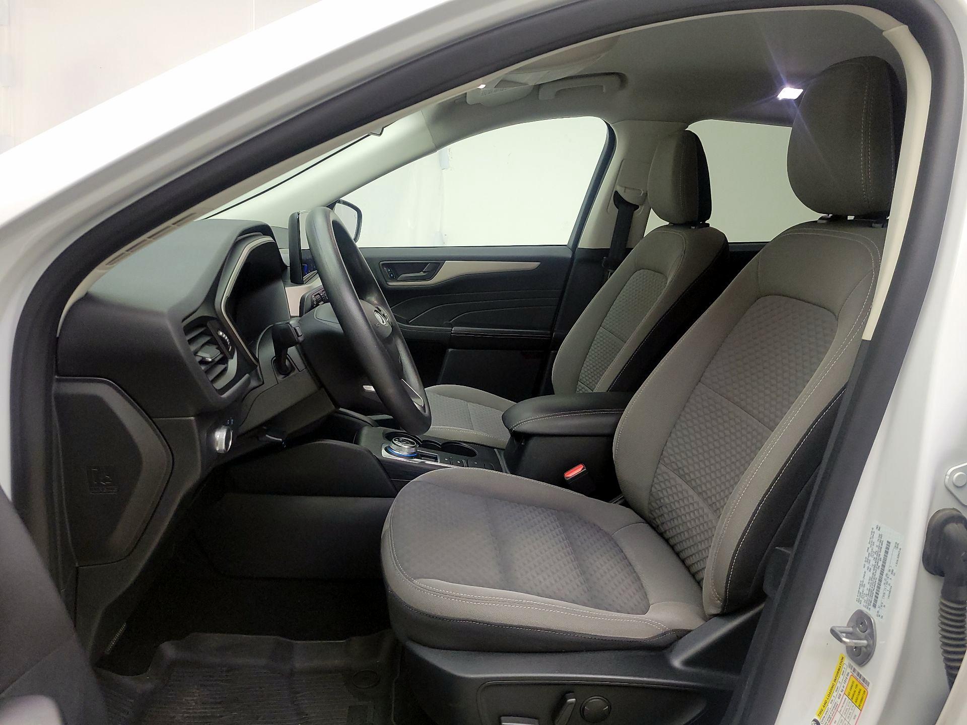 Thumbnail: 2022 Ford Escape - 11