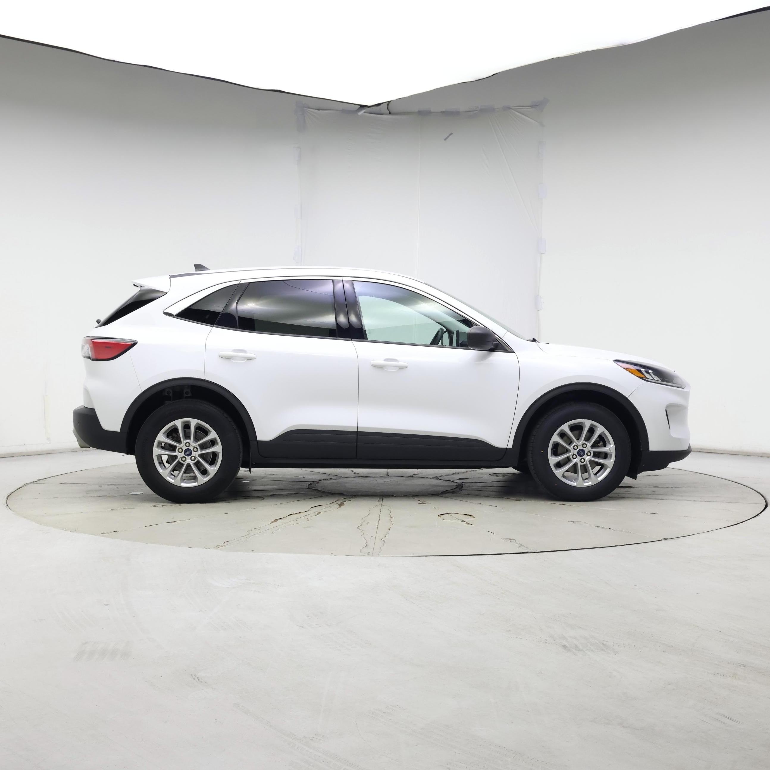 Thumbnail: 2022 Ford Escape - 7