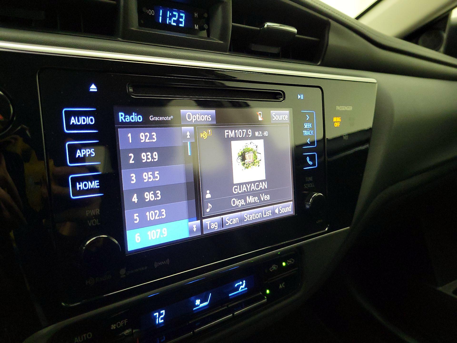 Thumbnail: 2017 Toyota Corolla - 15