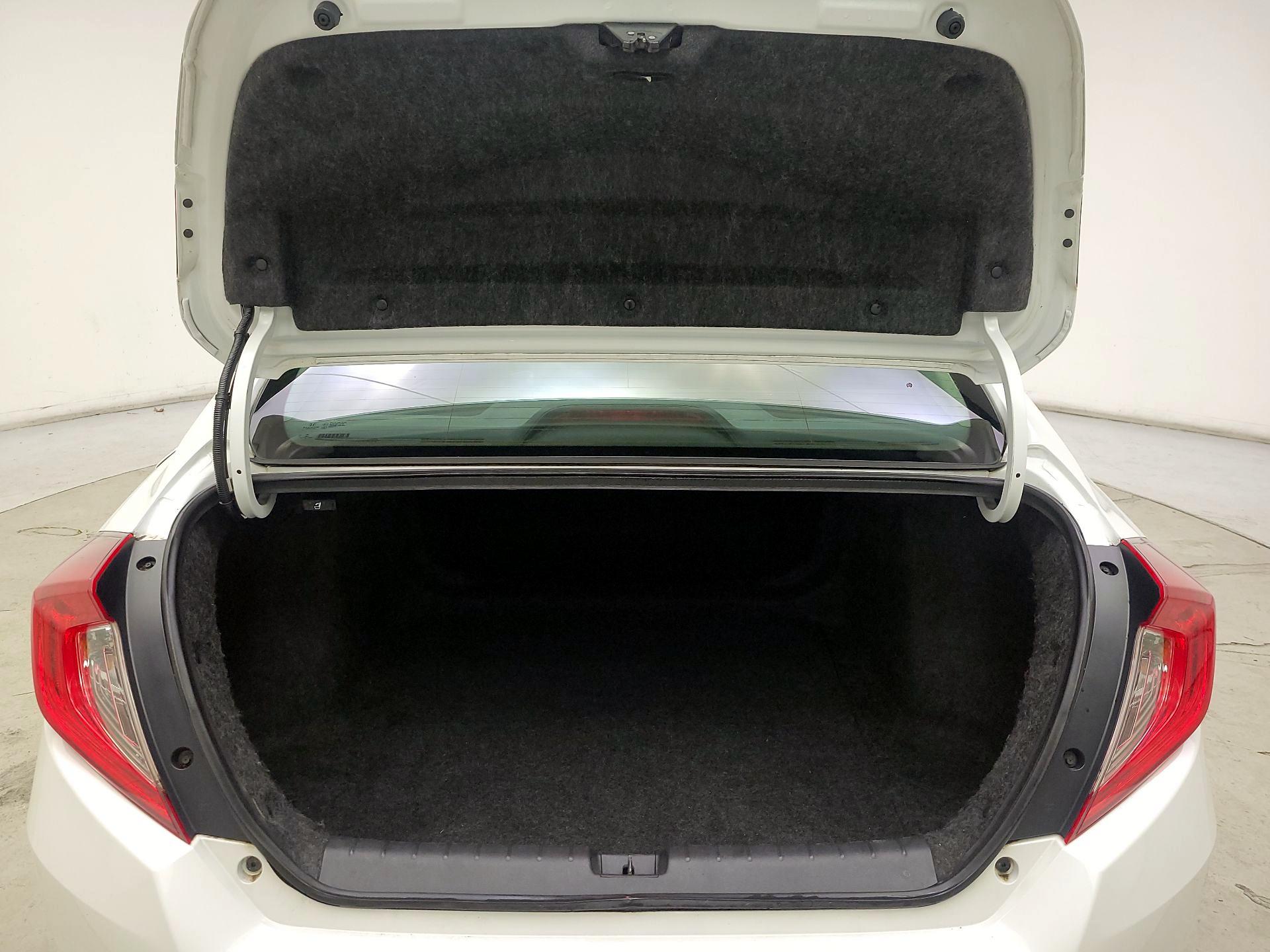 Thumbnail: 2019 Honda Civic - 20